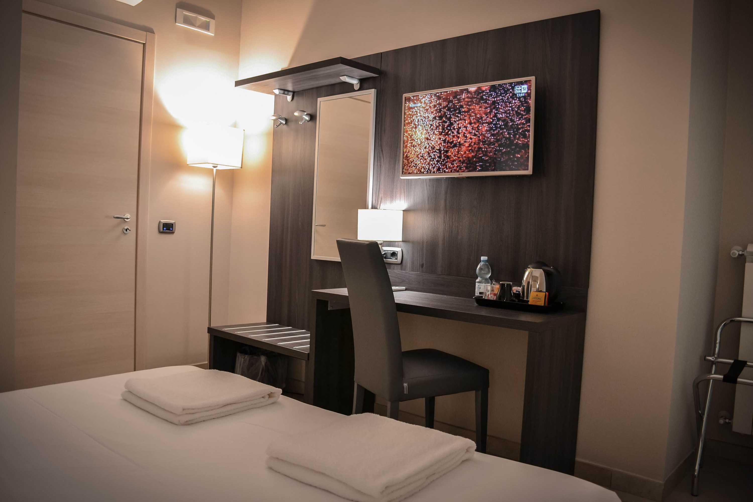 Gift card for Brain Rooms & Suite Gift card for Brain Rooms & Suite