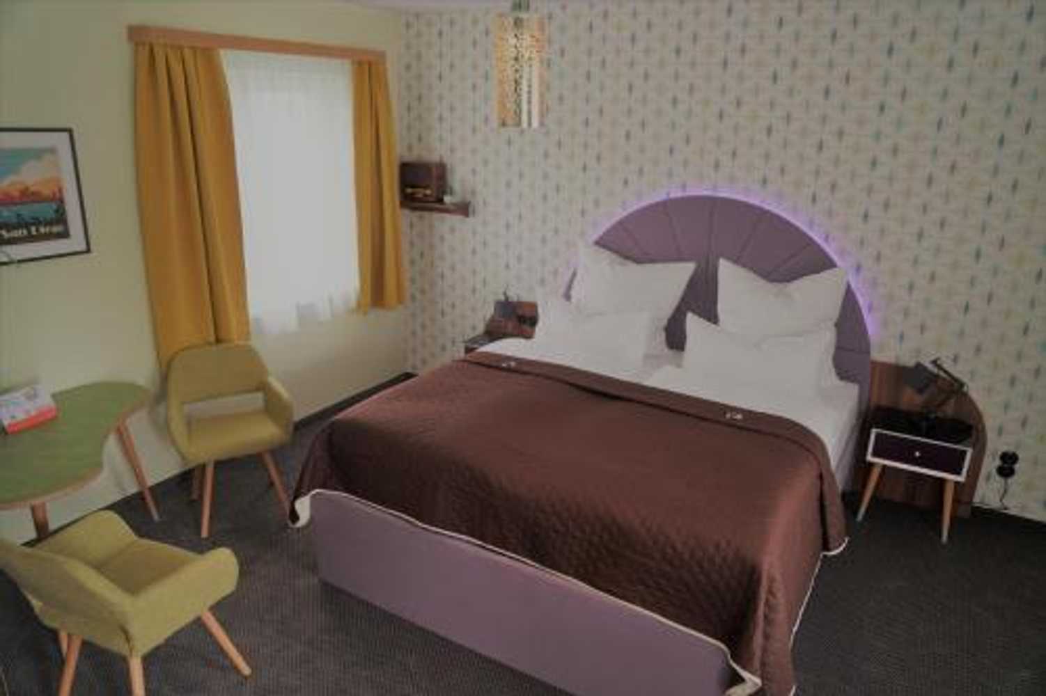 Gift card for 50's Ville Motel