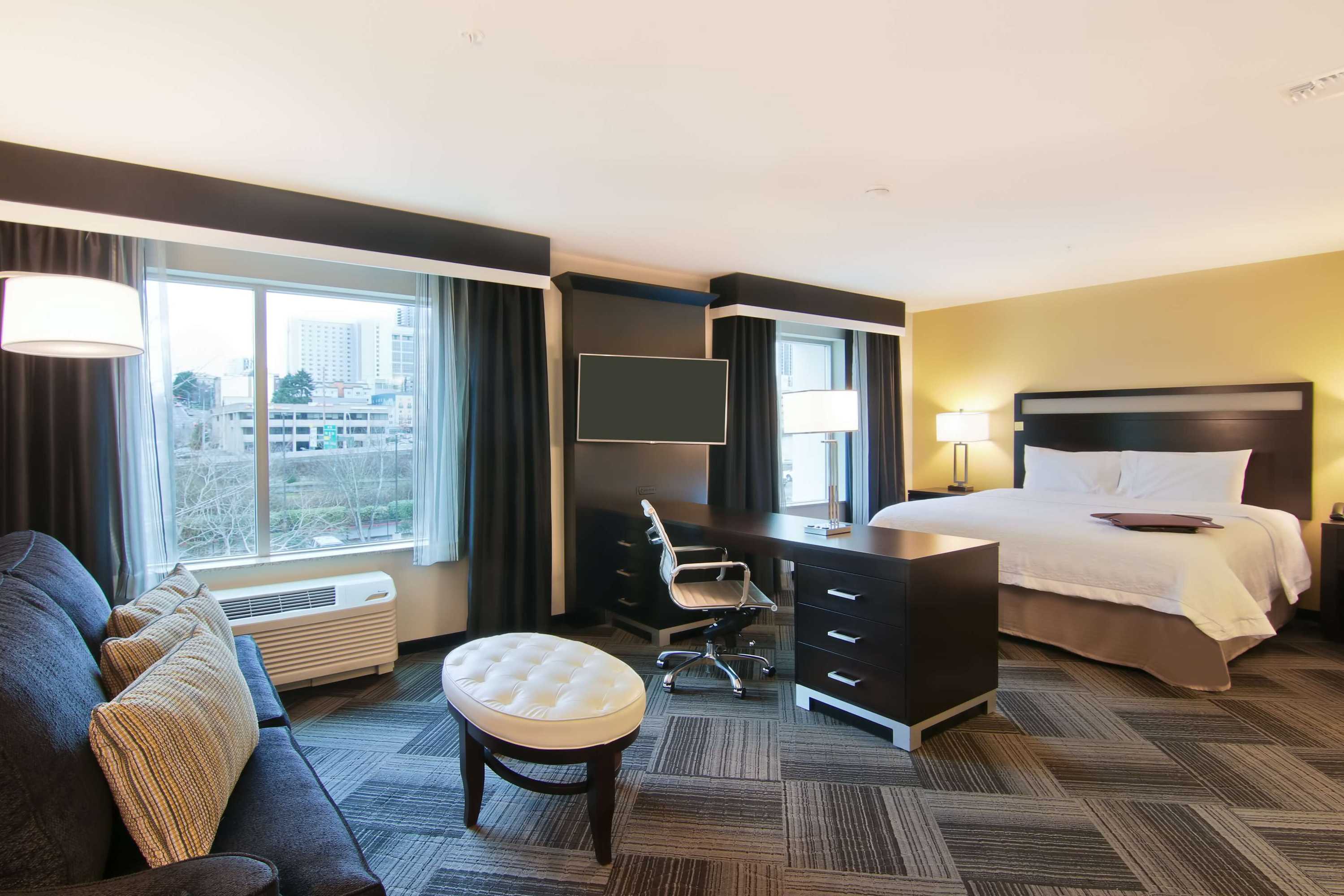 Gift card for Hampton Inn & Suites Bellevue Downtown-Seattle Gift card for Hampton Inn & Suites Bellevue Downtown-Seattle