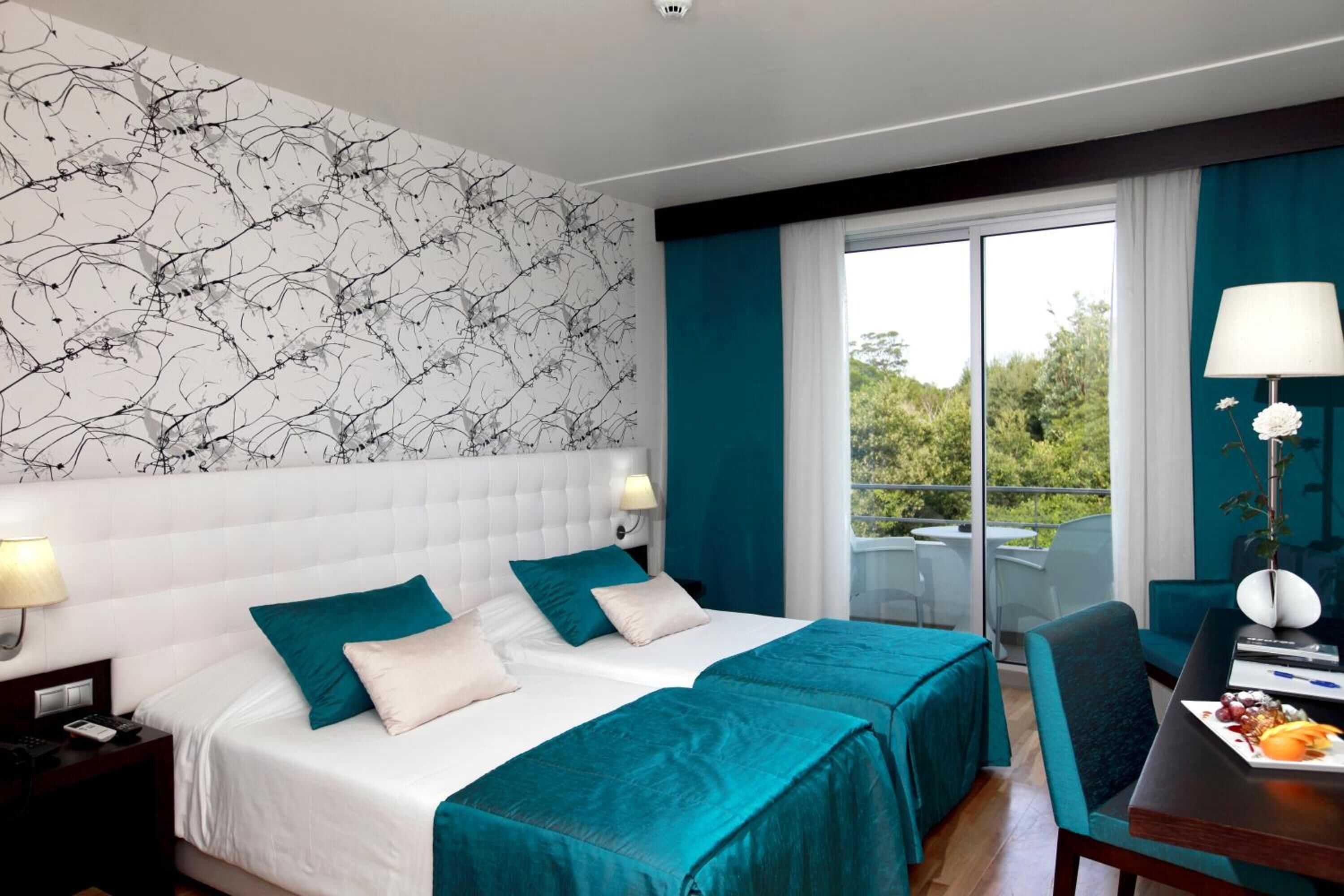 Gift card for Hotel Vale do Navio Gift card for Hotel Vale do Navio