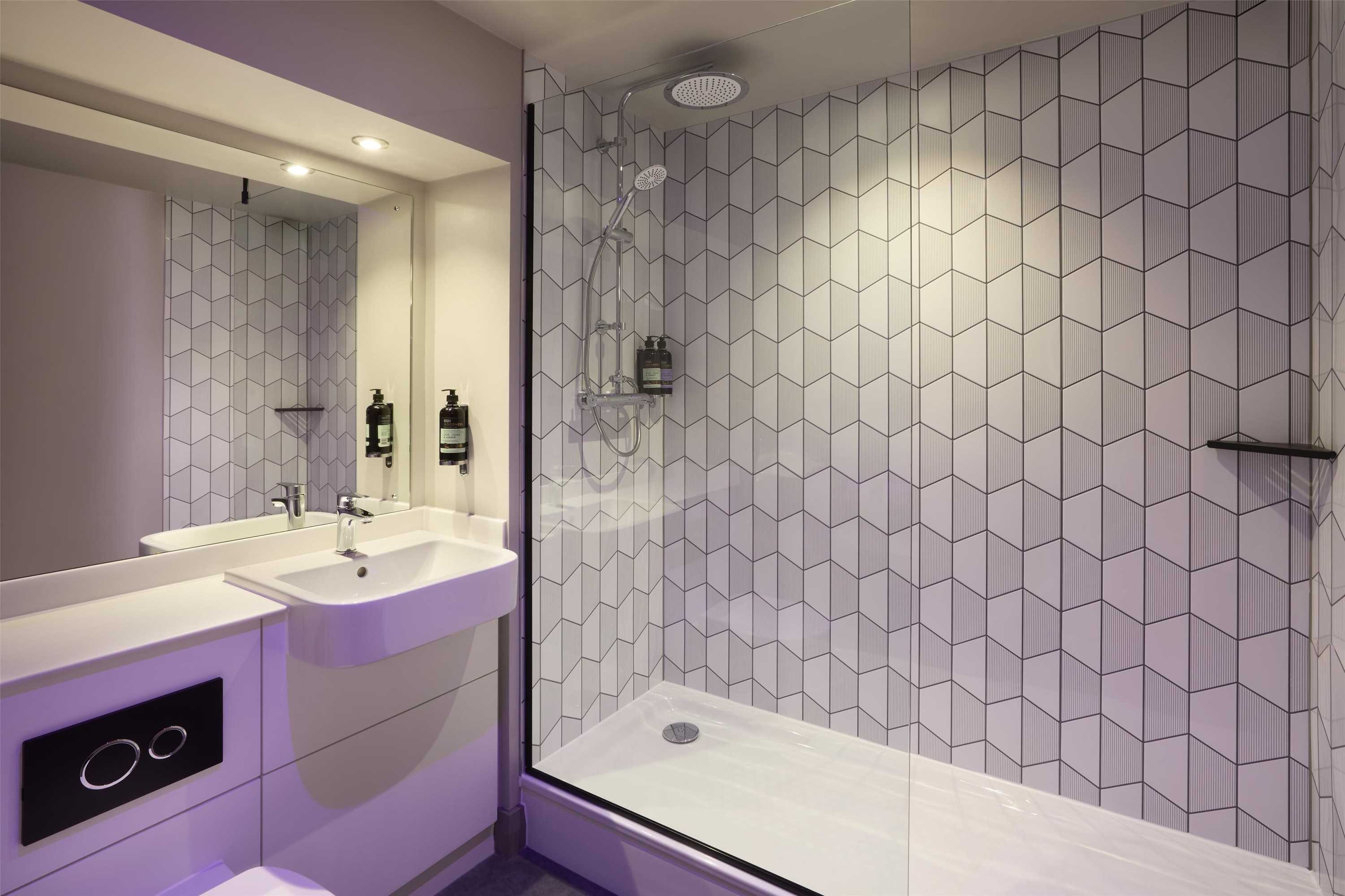 Gift card for Premier Inn Rugby North (newbold) Gift card for Premier Inn Rugby North (newbold)
