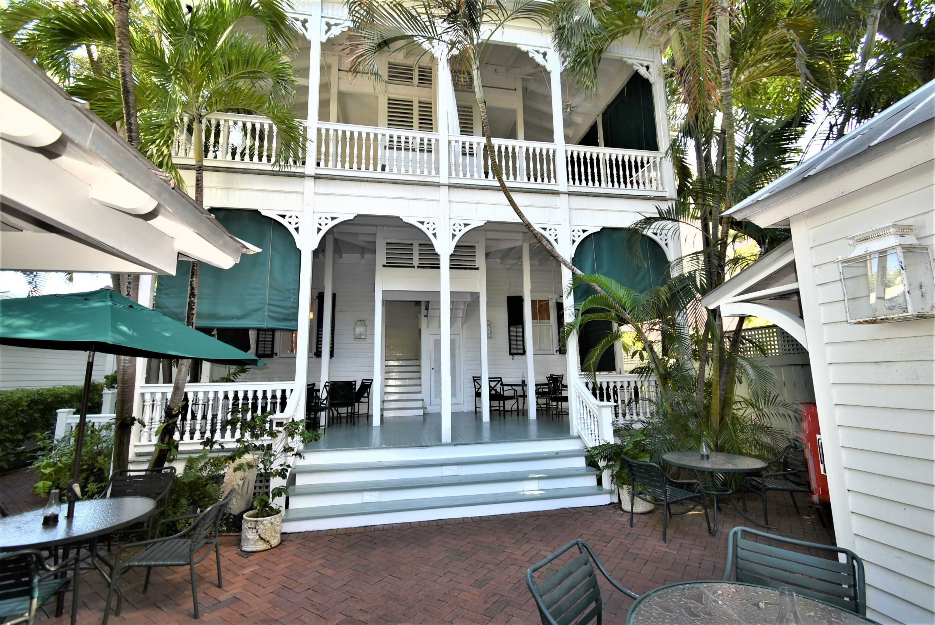 Gift card for Simonton Court Historic Inn & Cottages Gift card for Simonton Court Historic Inn & Cottages
