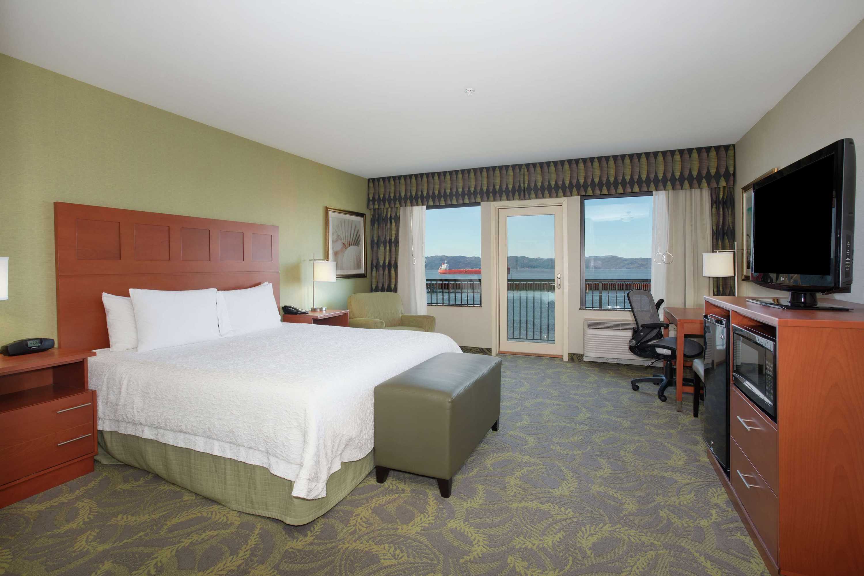 Gift card for Hampton Inn And Suites Astoria Gift card for Hampton Inn And Suites Astoria