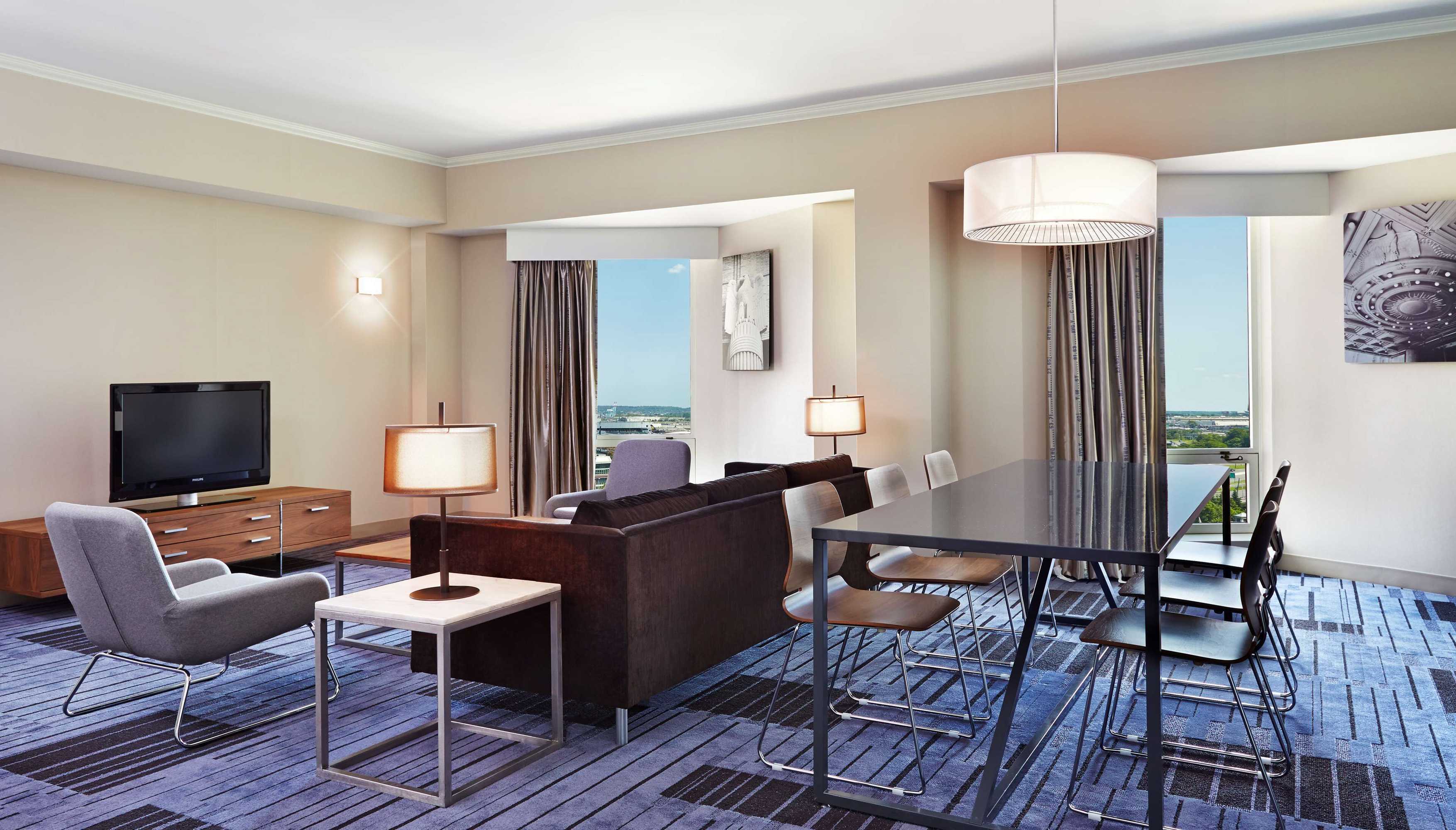 Gift card for Hilton Newark Airport Gift card for Hilton Newark Airport