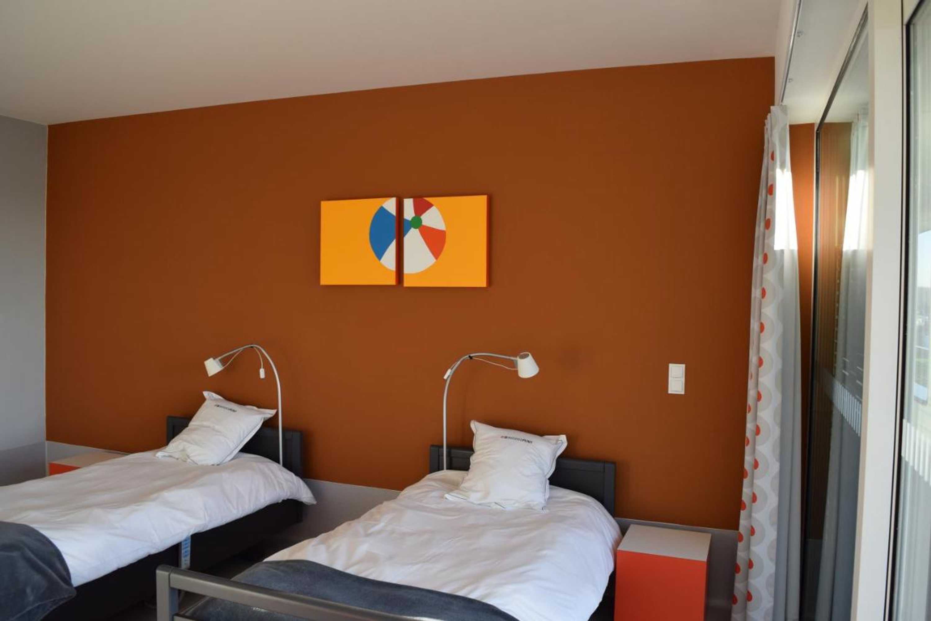 Gift card for Hotel Middelpunt - Gratis Parking - Ontbijt Inbegrepen! Nieuwjaarsbrunch op 01-01 Gift card for Hotel Middelpunt - Gratis Parking - Ontbijt Inbegrepen! Nieuwjaarsbrunch op 01-01