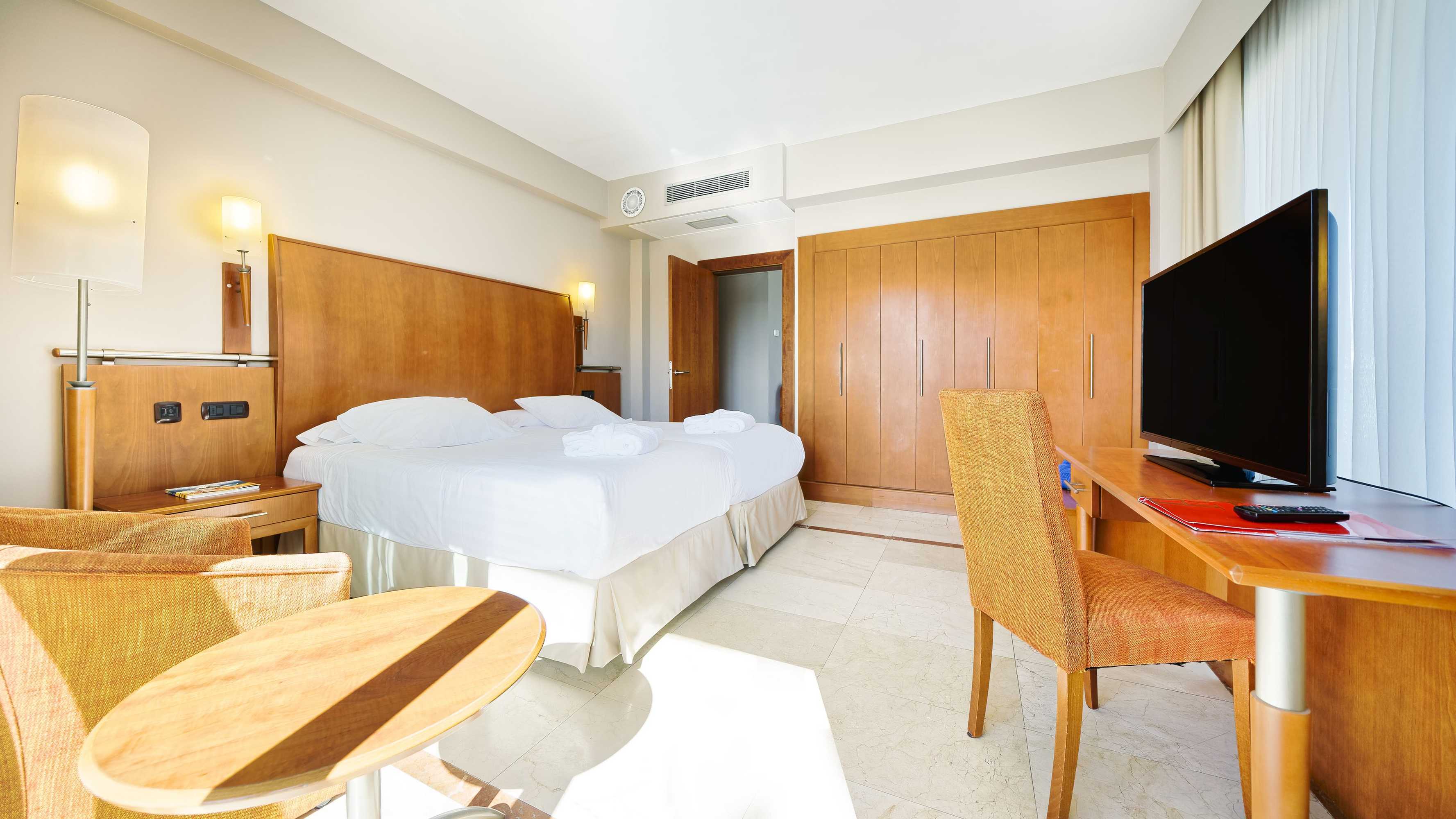Gift card for Bull Reina Isabel & Spa Gift card for Bull Reina Isabel & Spa