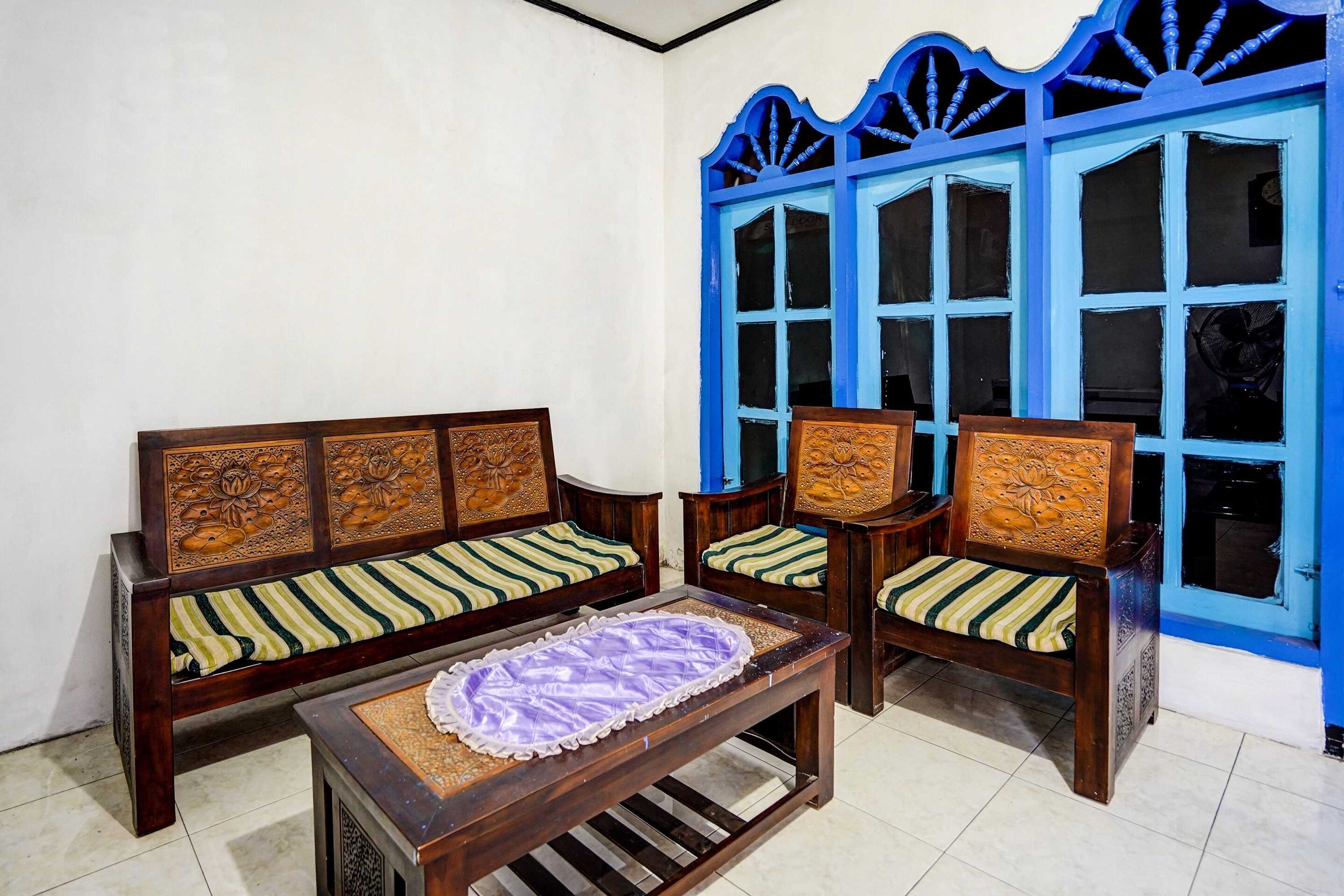 Gift card for Spot ON 92595 Umi Homestay Syariah Gift card for Spot ON 92595 Umi Homestay Syariah