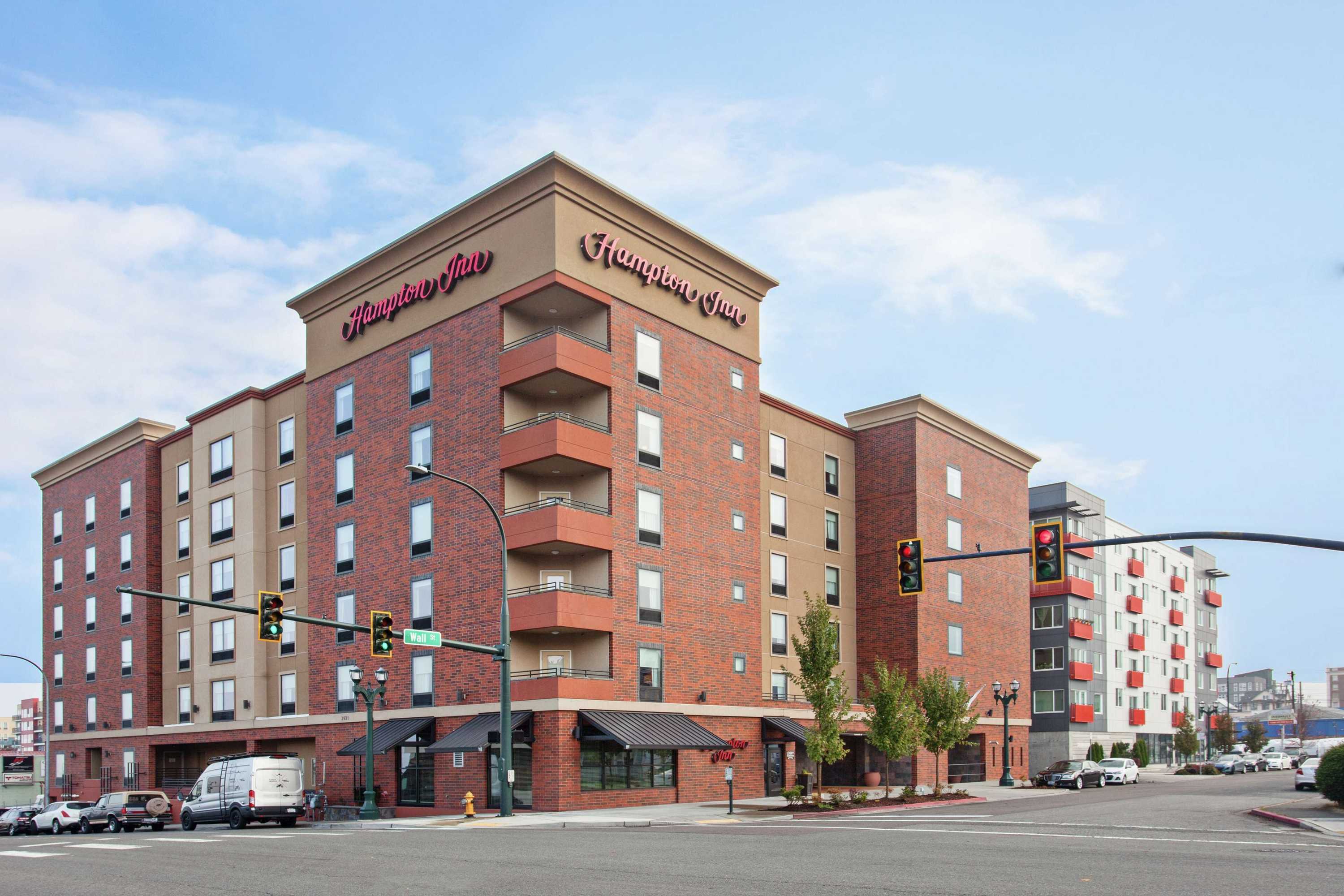 Gift card for Hampton Inn Seattle/everett