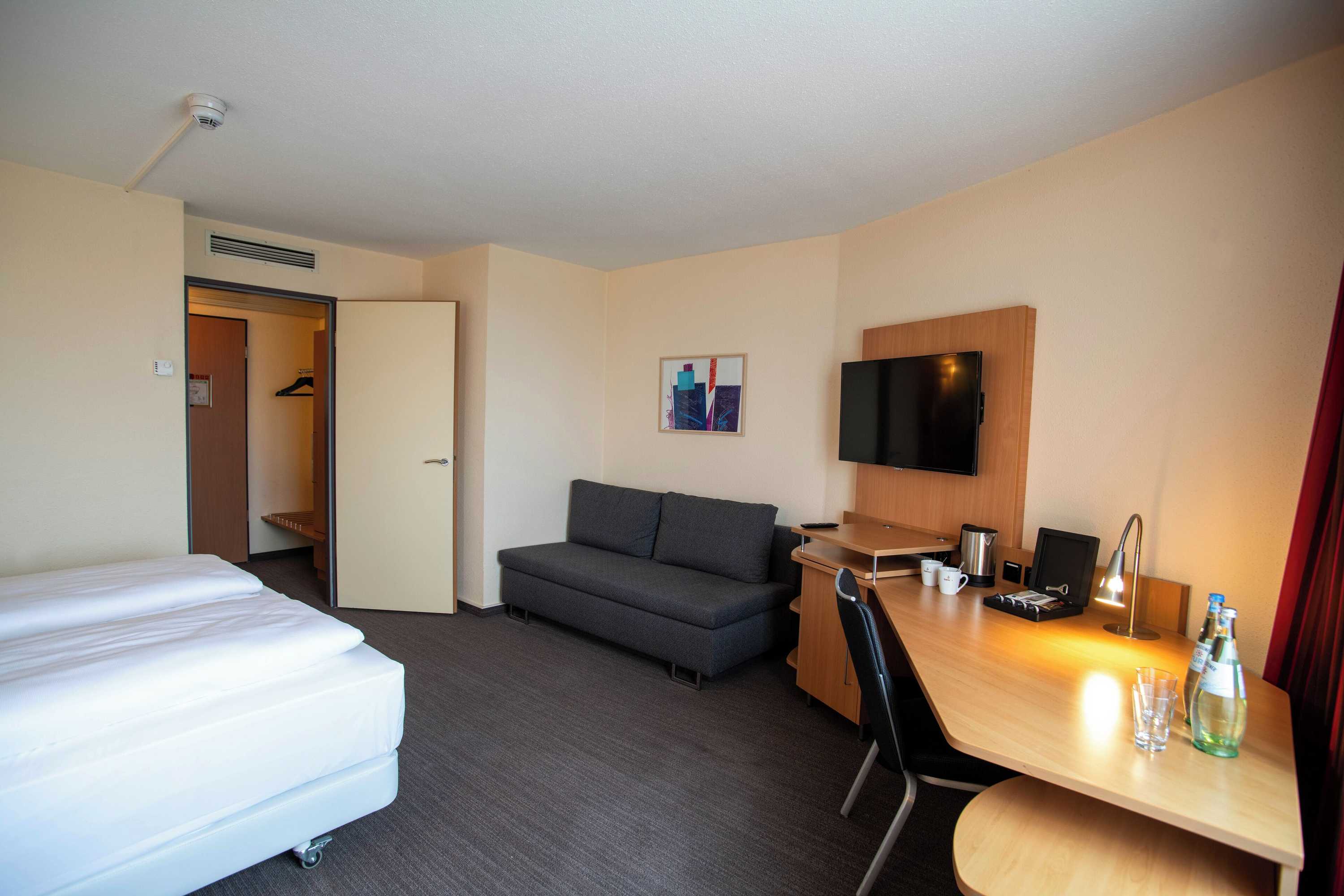 Gift card for Best Western Conference Airporthotel Frankfurt-Mörfelden, Mörfelden-Walldorf Gift card for Best Western Conference Airporthotel Frankfurt-Mörfelden, Mörfelden-Walldorf