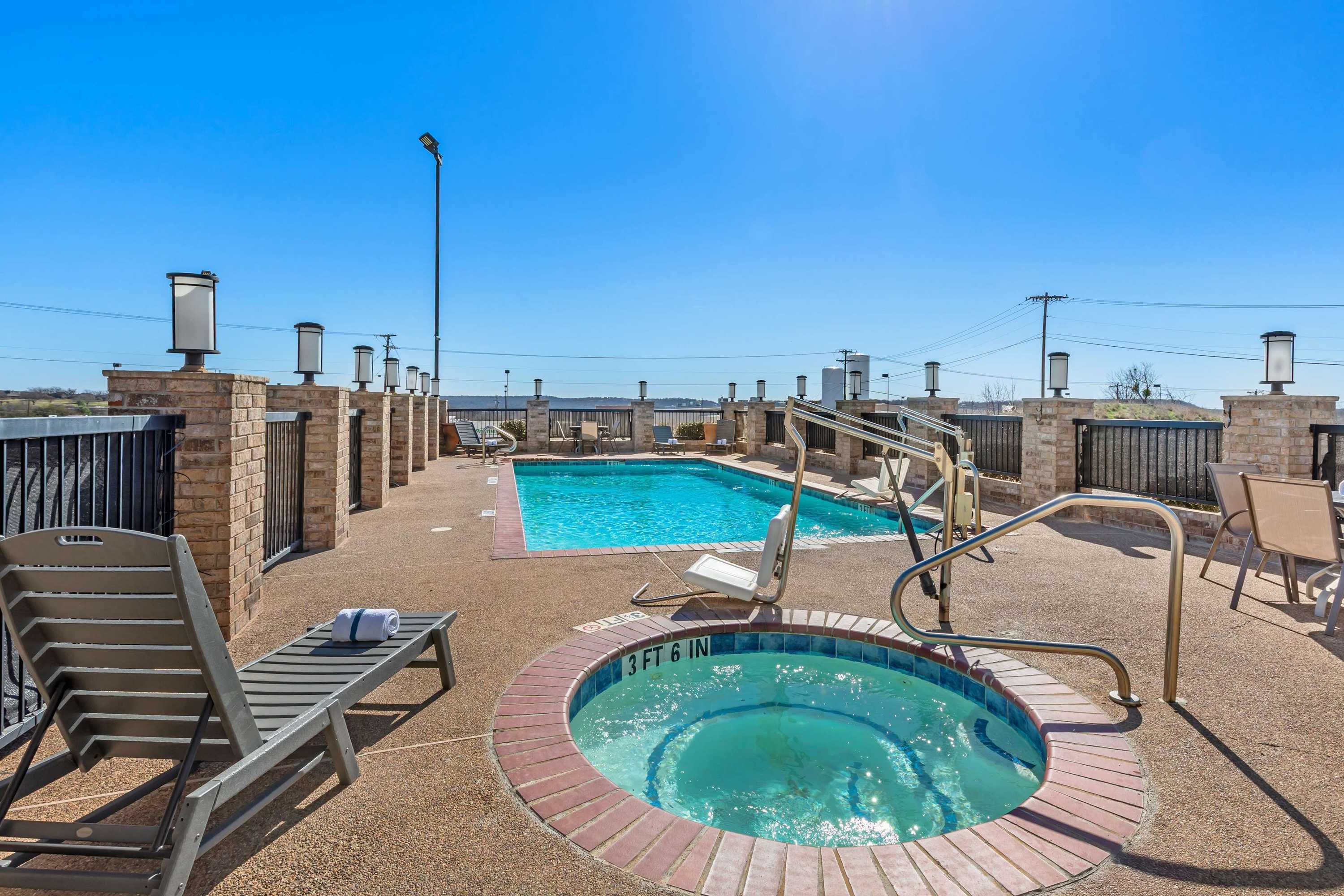 Gift card for Best Western Club House Inn & Suites Gift card for Best Western Club House Inn & Suites