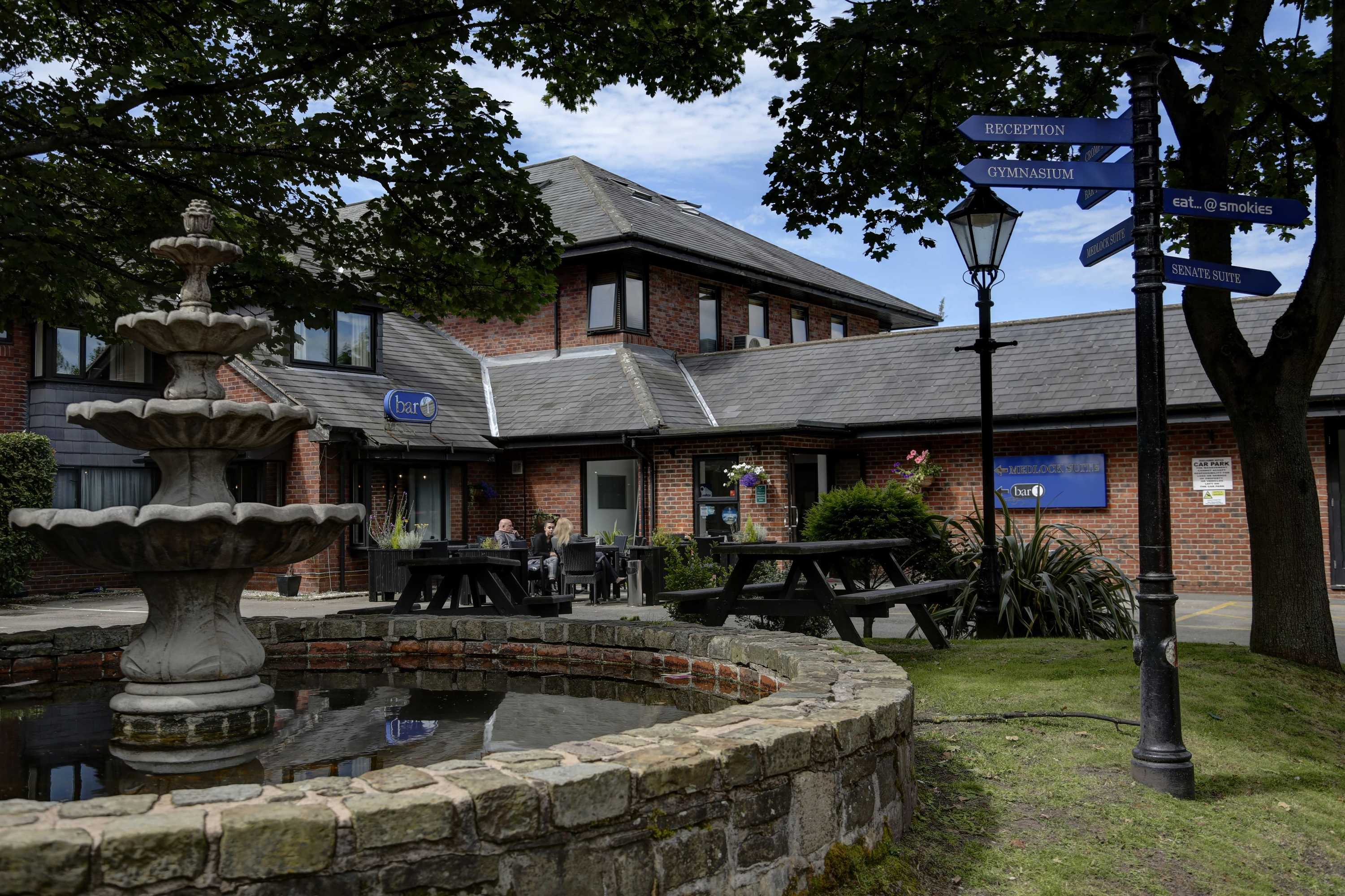 Gift card for Holiday Inn Manchester - Oldham by Ihg Gift card for Holiday Inn Manchester - Oldham by Ihg