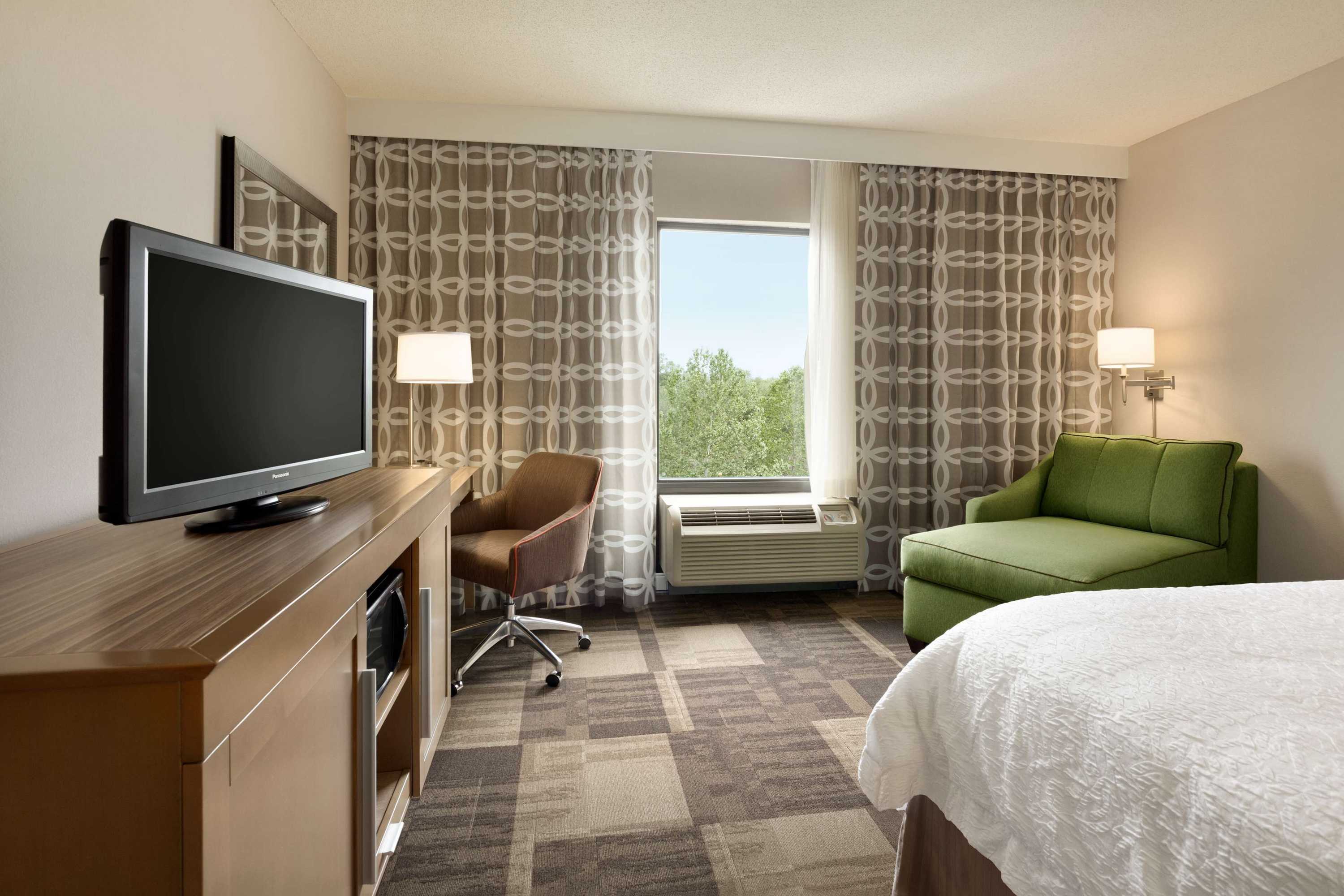 Gift card for Hampton Inn & Suites Largo Gift card for Hampton Inn & Suites Largo