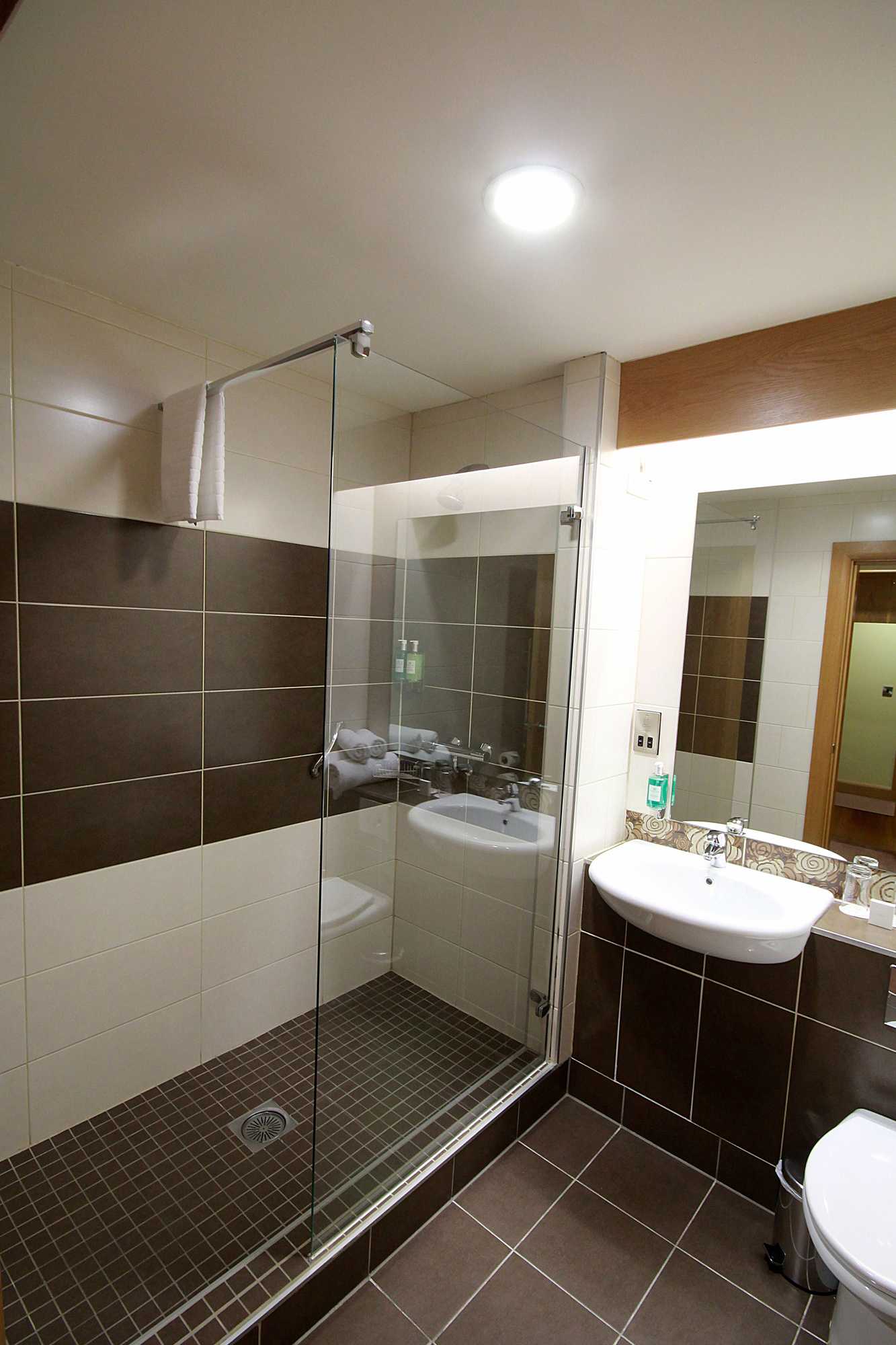 Gift card for Belmore Court & Motel Gift card for Belmore Court & Motel