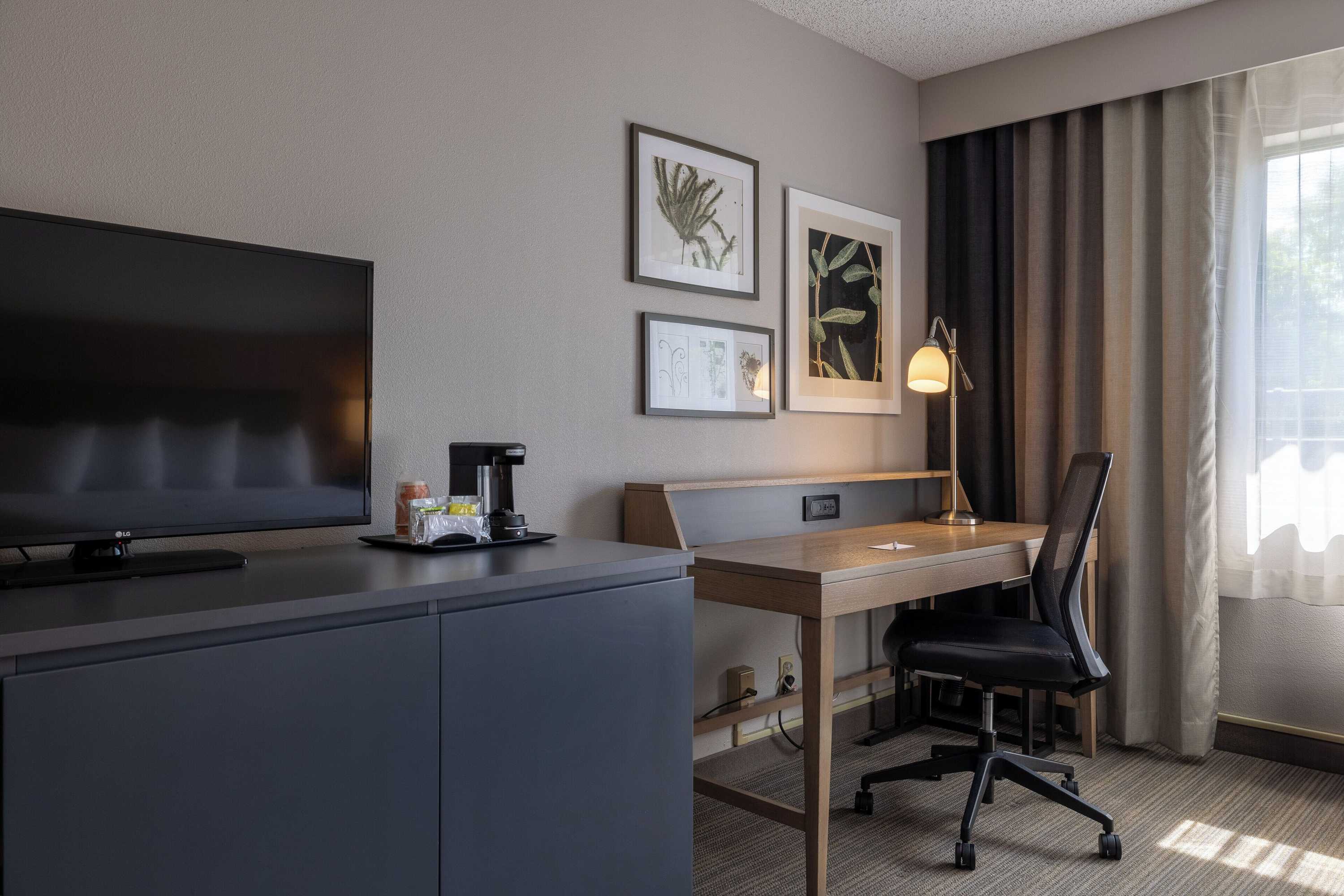 Gift card for Country Inn & Suites by Radisson, Seattle-Bothell, WA