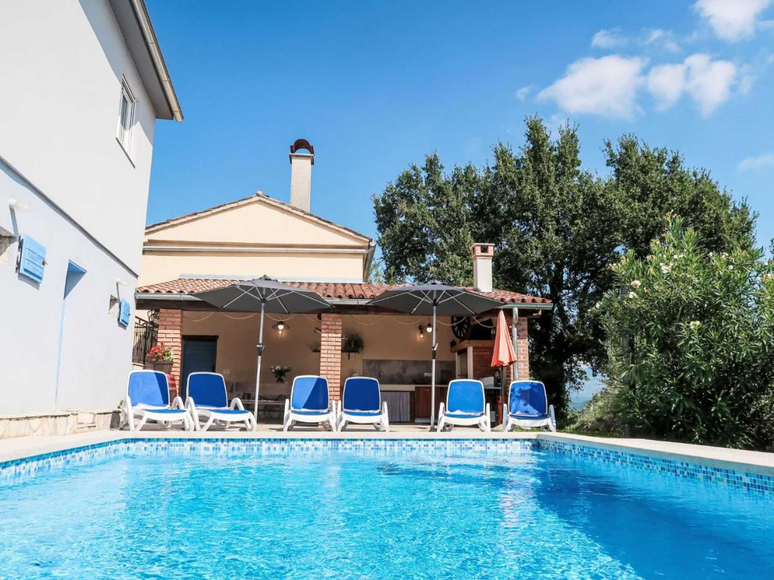 Gift card for Holiday Home Mariva - Ipc132 by Interhome