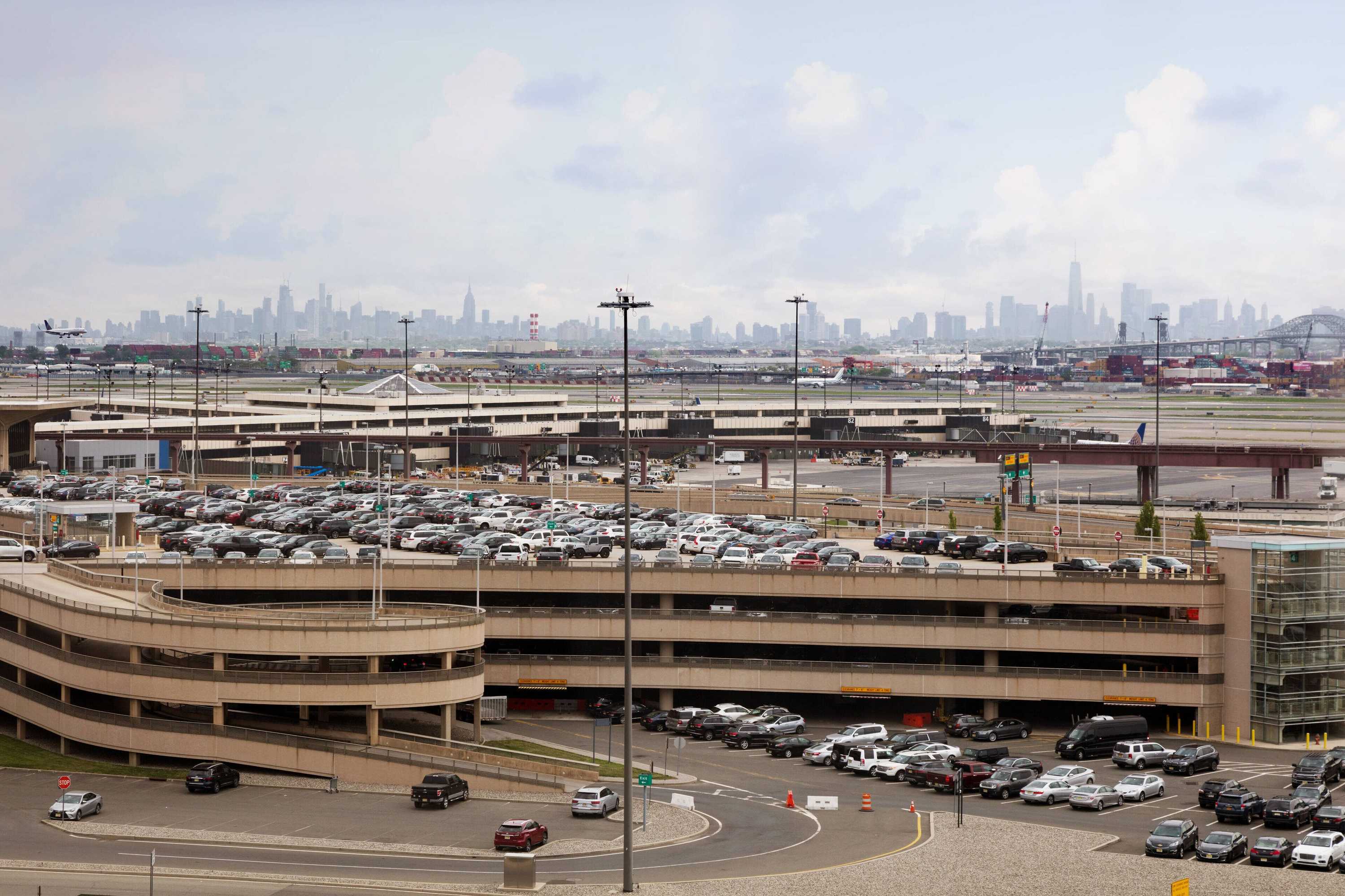 Gift card for Newark Liberty International Airport Marriott Gift card for Newark Liberty International Airport Marriott