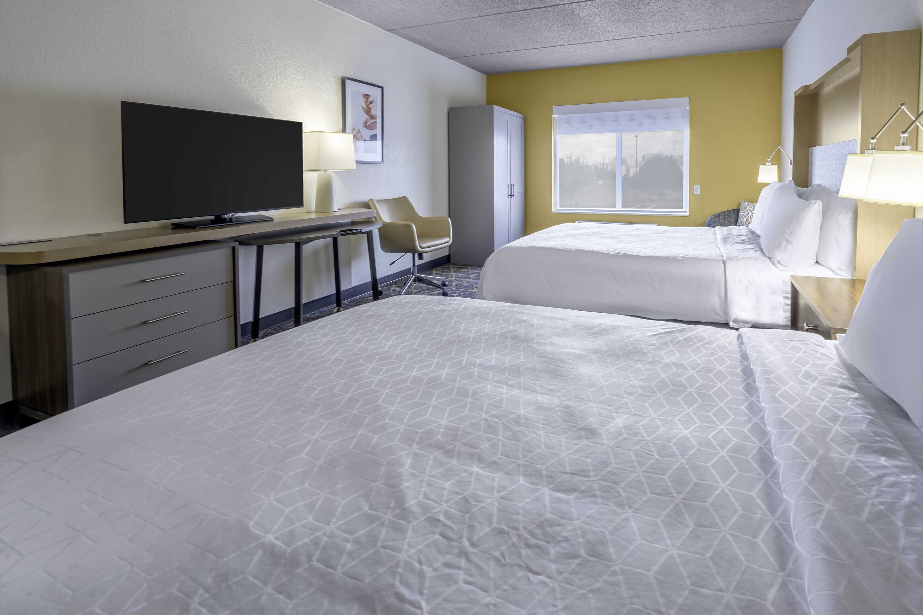 Gift card for Holiday Inn & Suites Wausau-Rothschild by Ihg Gift card for Holiday Inn & Suites Wausau-Rothschild by Ihg