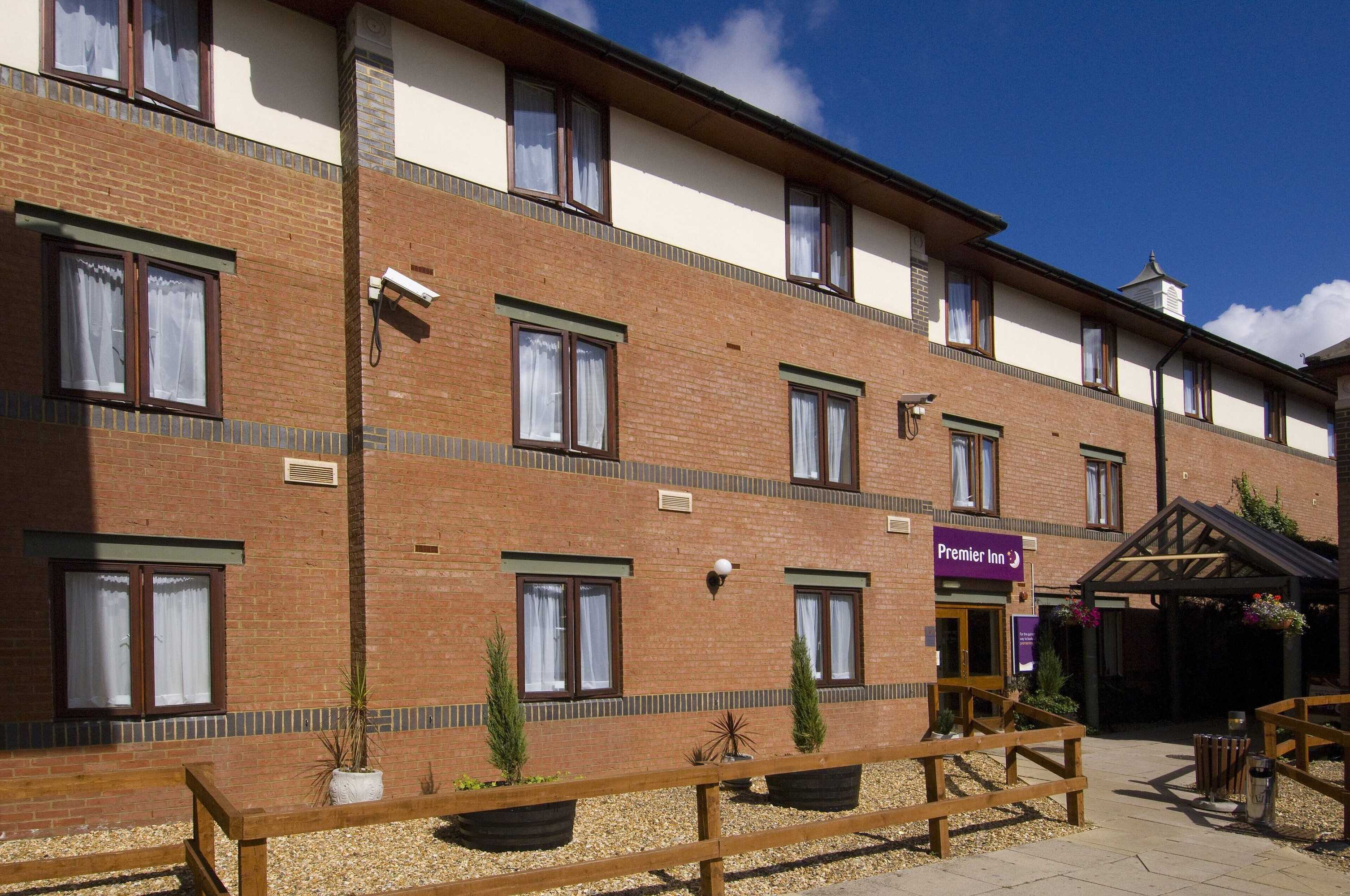Gift card for Premier Inn Gillingham Business Park Gift card for Premier Inn Gillingham Business Park
