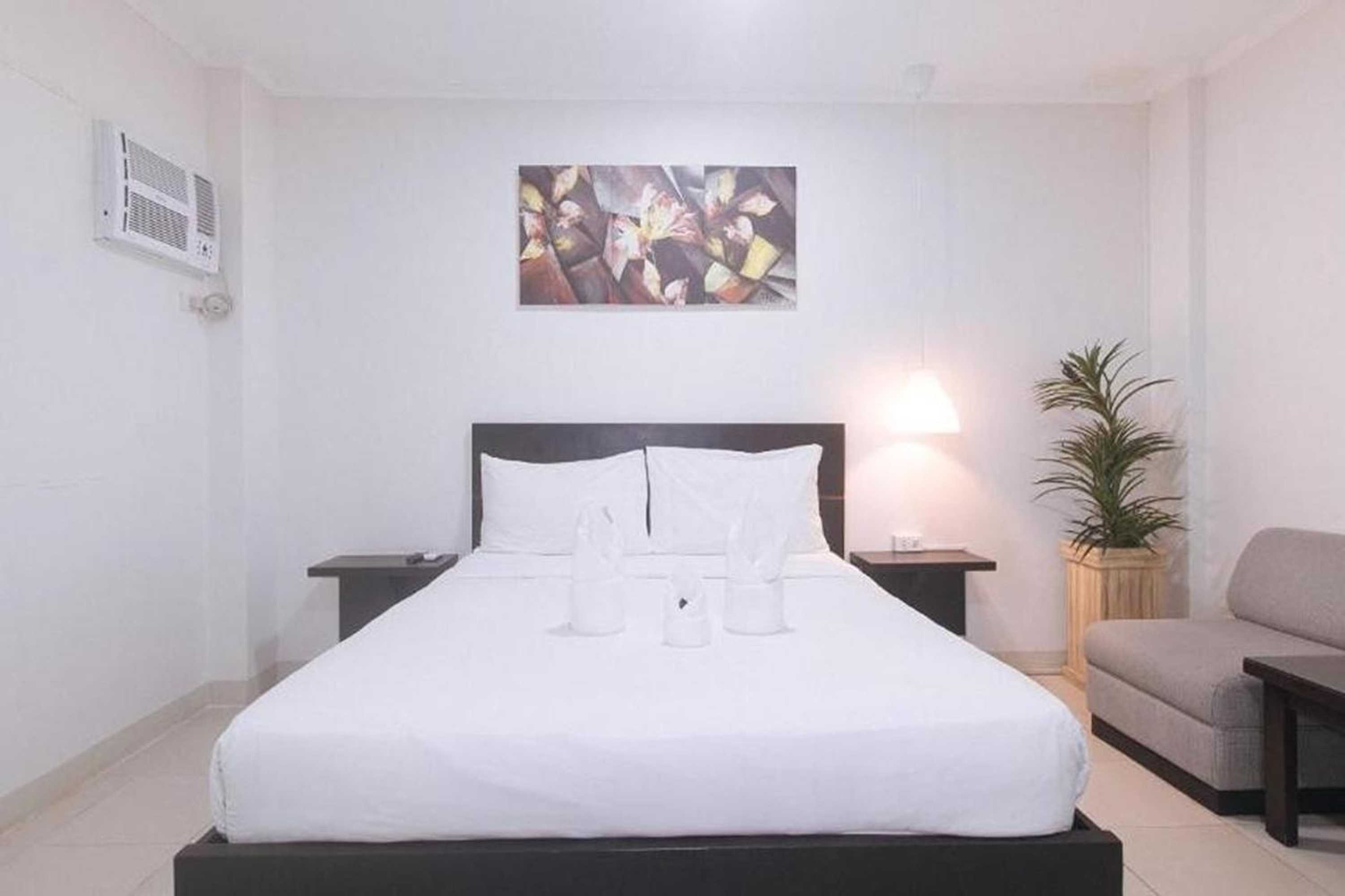 Gift card for Rooms R Us  Evangelista
