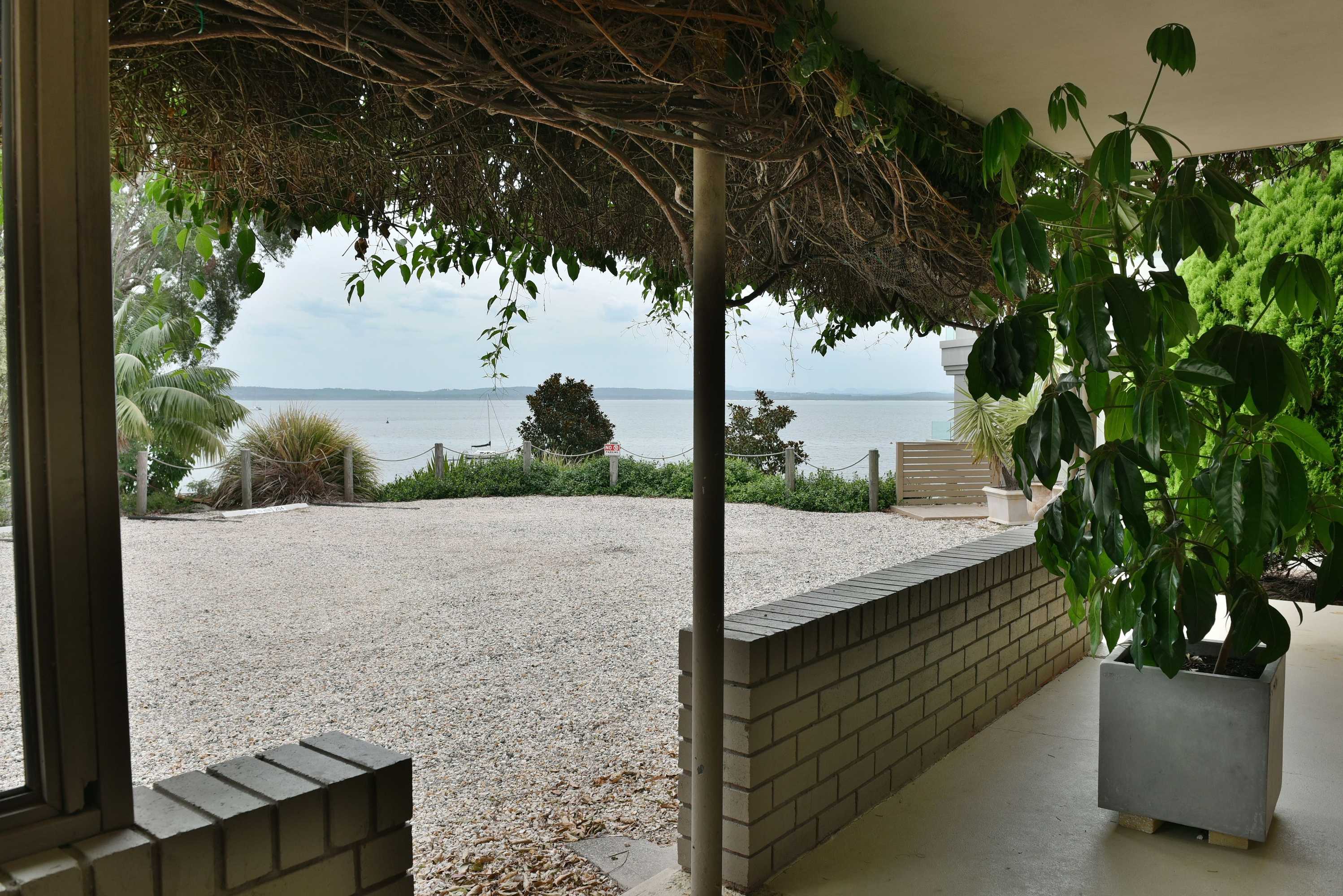 Gift card for Dutchies Motel Nelson Bay & Dutchmans Beach Apartments Gift card for Dutchies Motel Nelson Bay & Dutchmans Beach Apartments