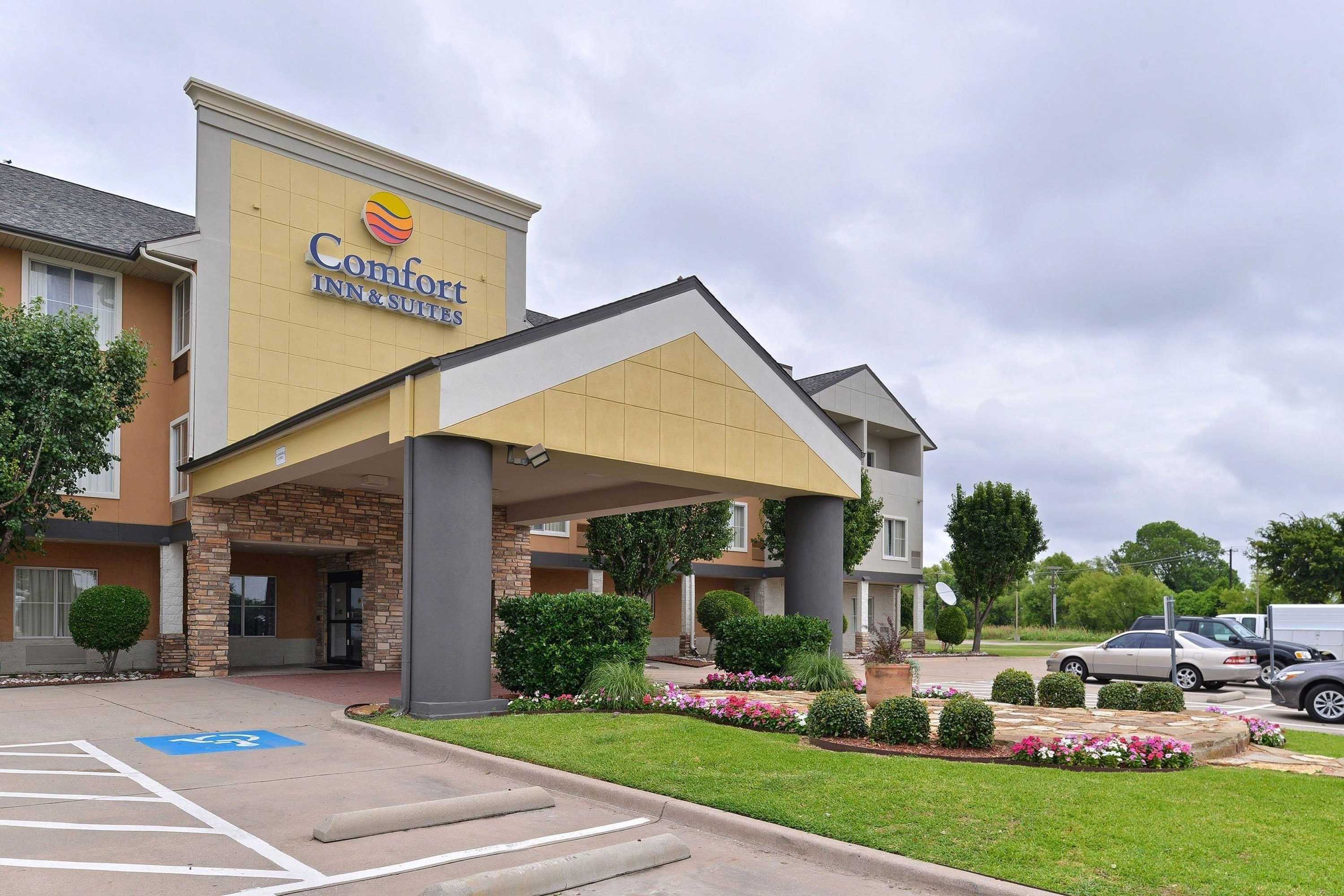 Gift card for Comfort Inn & Suites Frisco - Plano Gift card for Comfort Inn & Suites Frisco - Plano