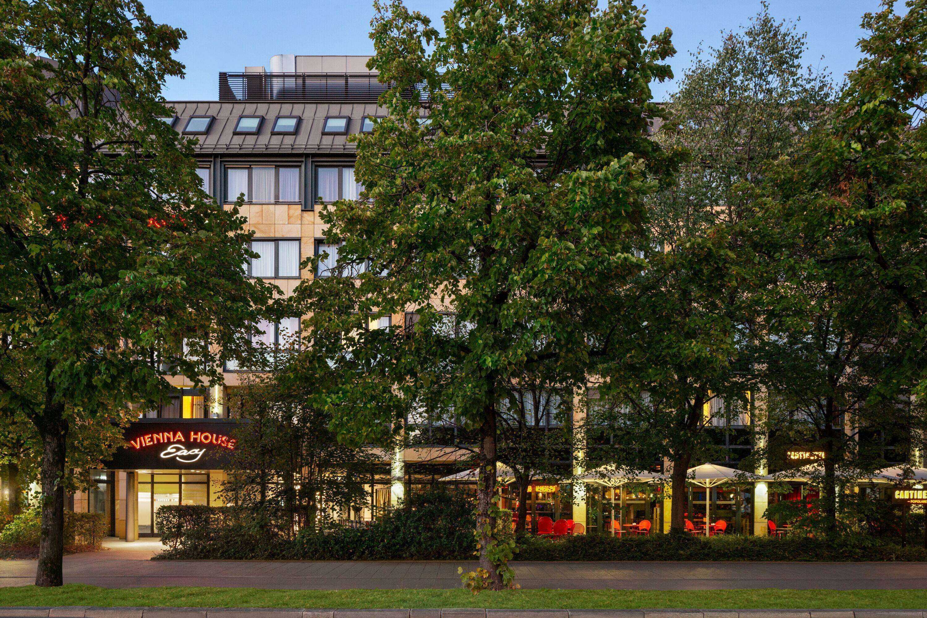 Gift card for Vienna House Easy by Wyndham München Gift card for Vienna House Easy by Wyndham München