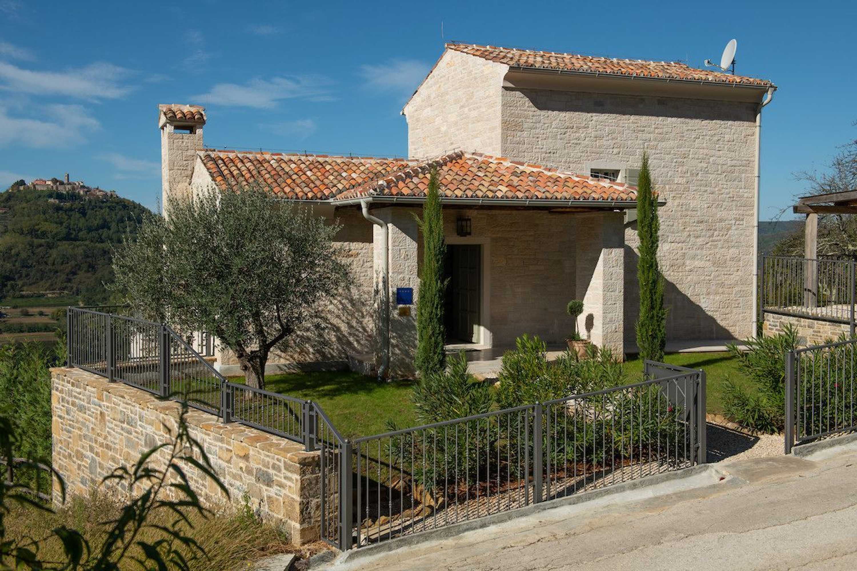 Gift card for JD Villas