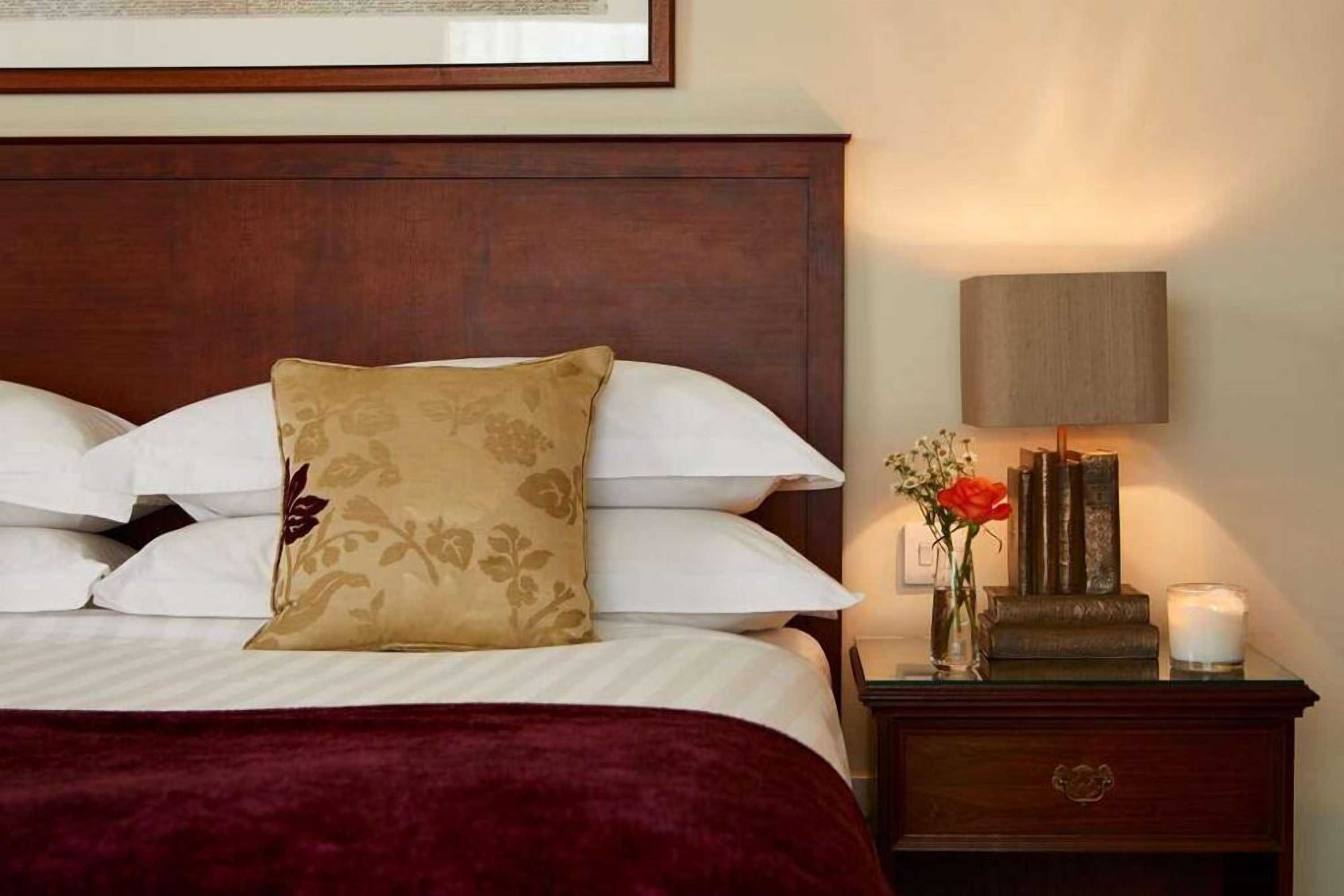 Gift card for Elmers Court