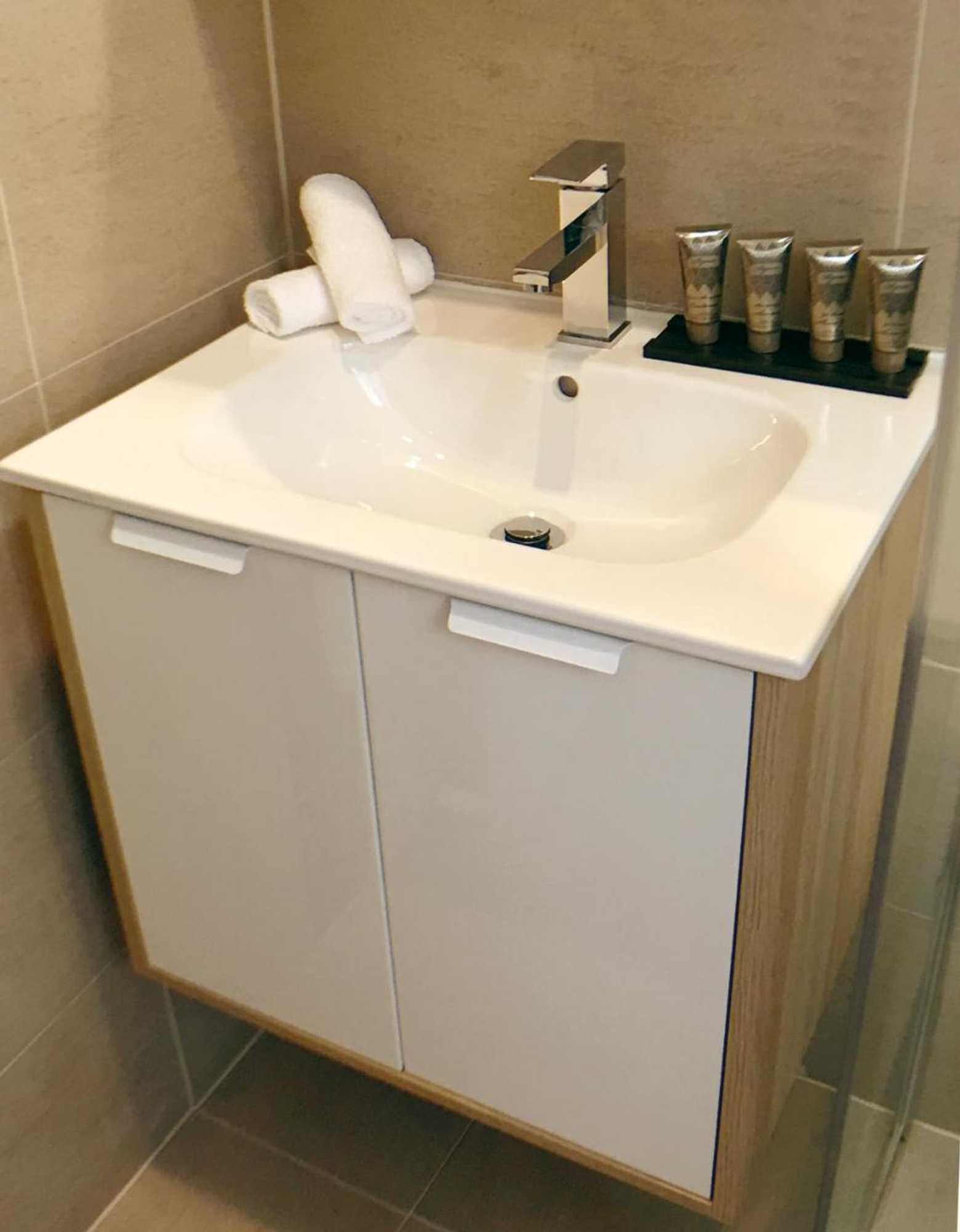 Gift card for Admiral Motor Inn