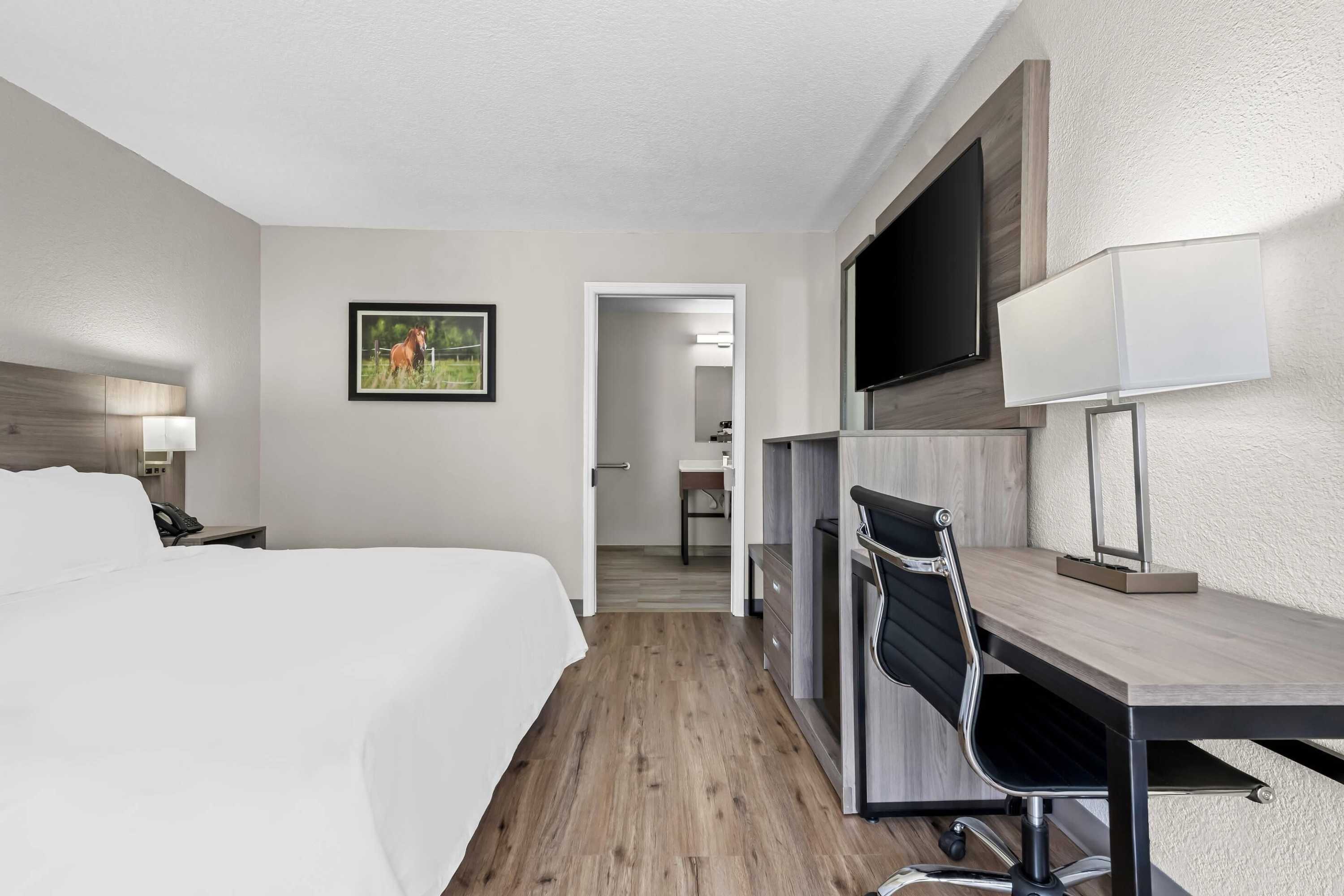 Gift card for Quality Inn & Suites Ocala I-75 Gift card for Quality Inn & Suites Ocala I-75