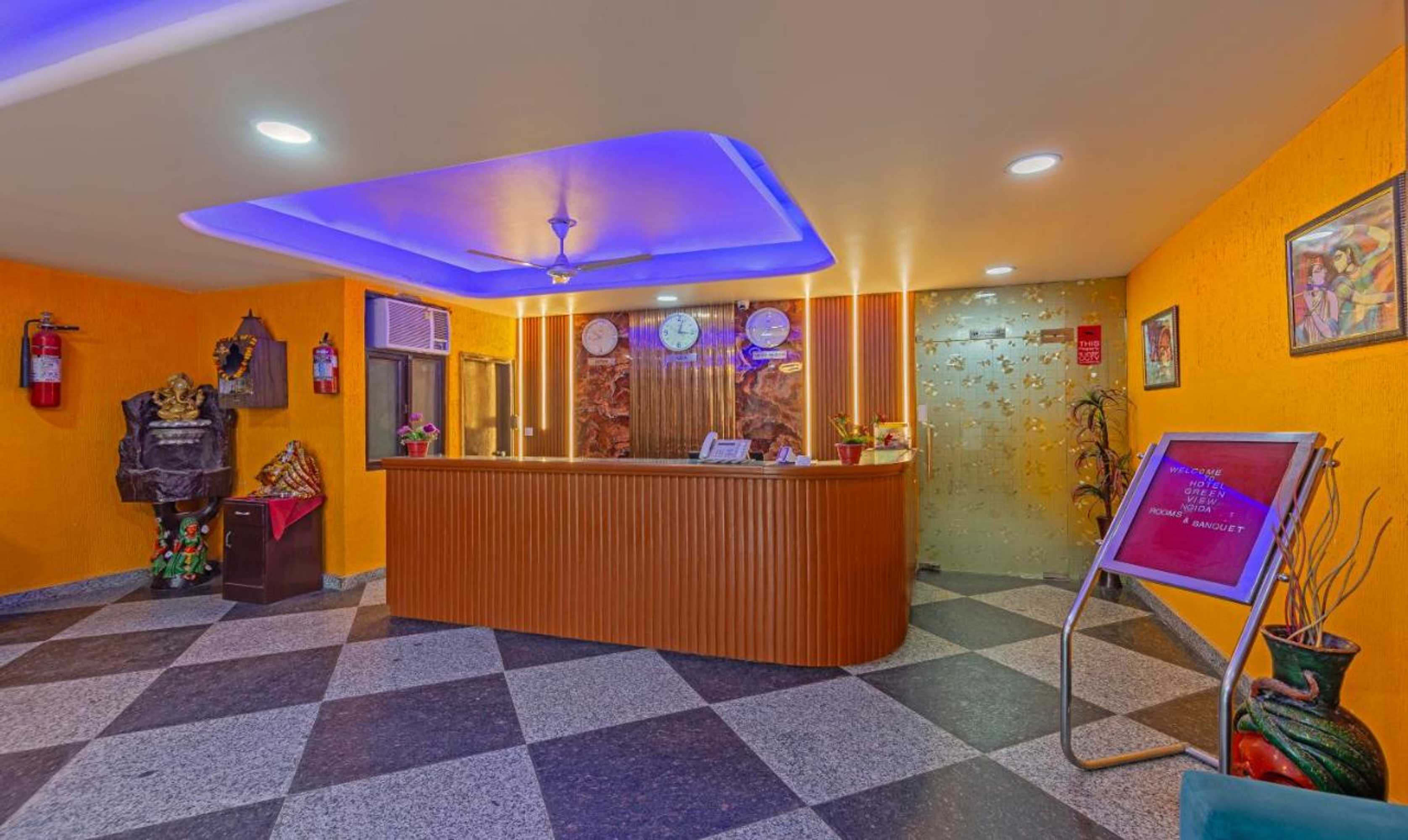 Gift card for Oyo 8764 Hotel Green View Palace