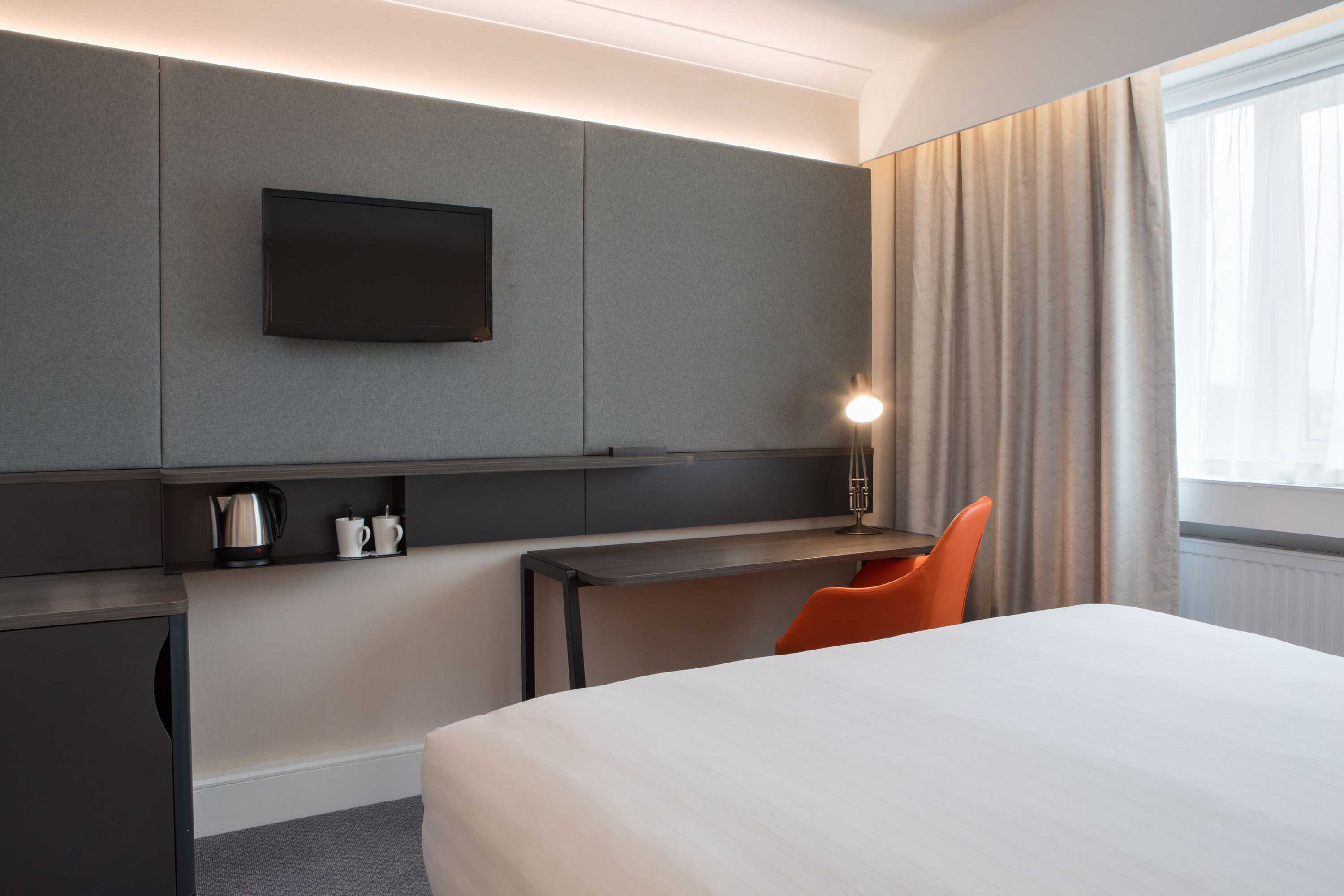 Gift card for Holiday Inn Bolton Centre by Ihg Gift card for Holiday Inn Bolton Centre by Ihg