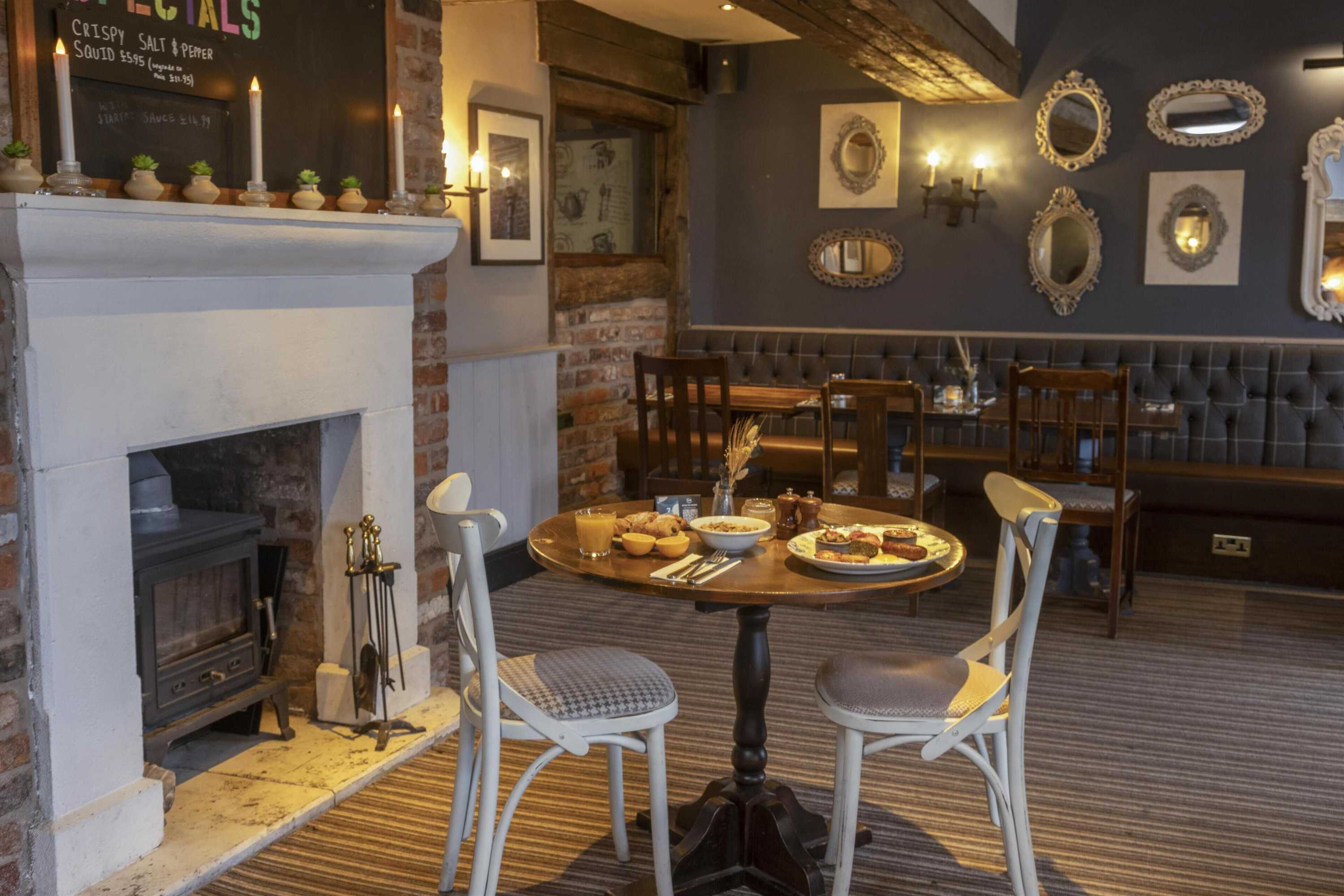 Gift card for Casa Mere Manchester Airport, Knutsford, Sure Collection by Best Western Gift card for Casa Mere Manchester Airport, Knutsford, Sure Collection by Best Western