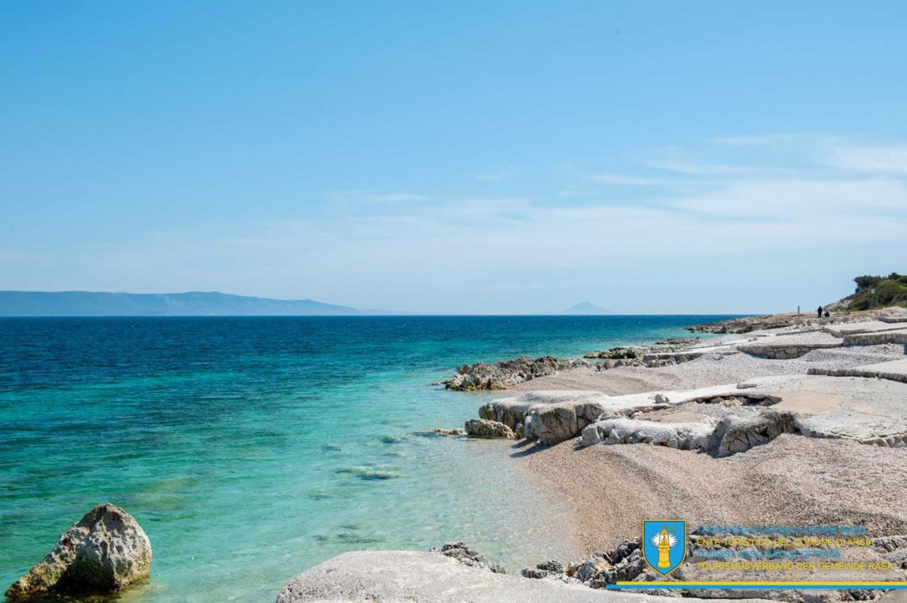 Gift card for Yourcroatiaholiday - Villa With 6 Rooms