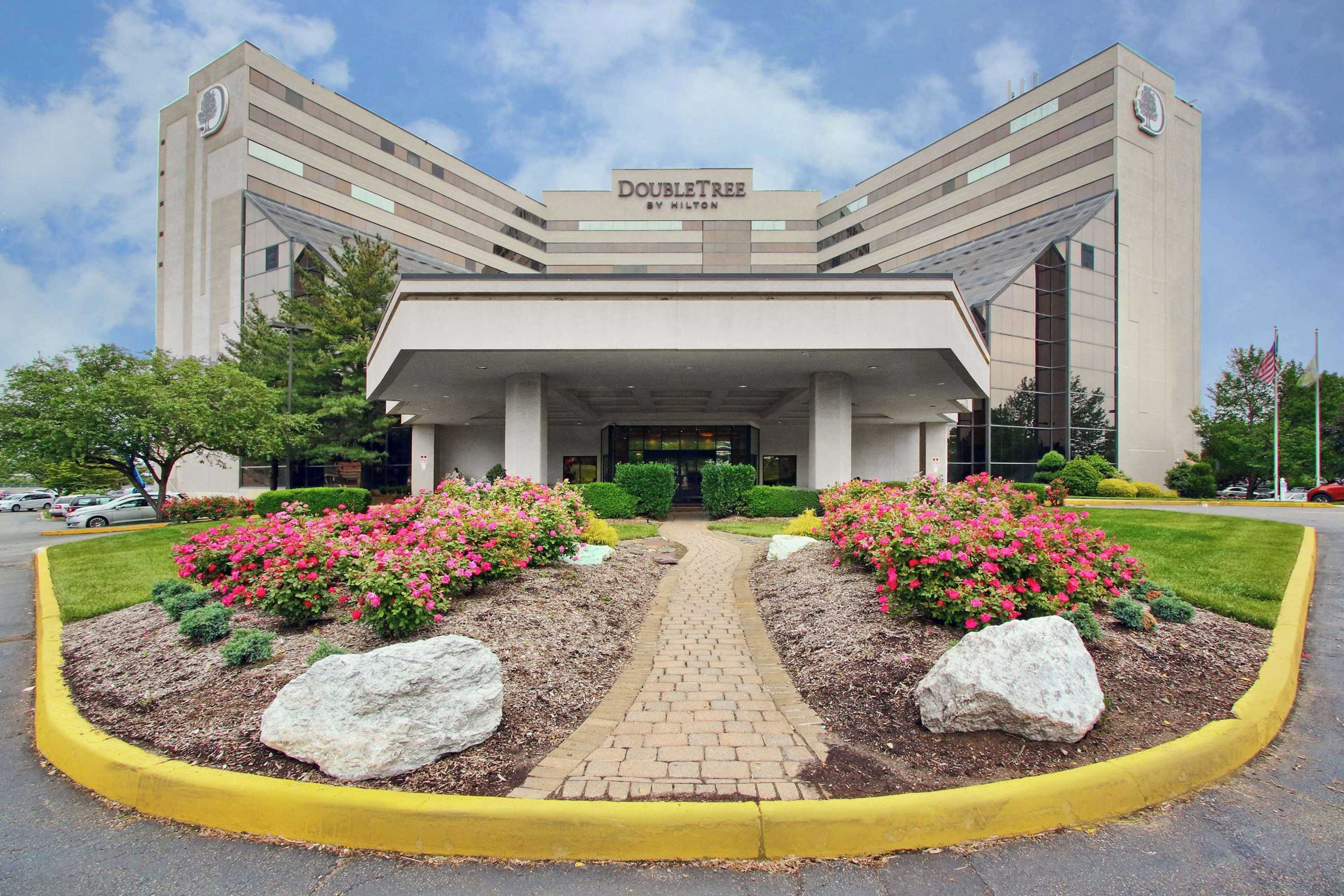Gift card for Doubletree by Hilton Hotel Newark Airport Gift card for Doubletree by Hilton Hotel Newark Airport