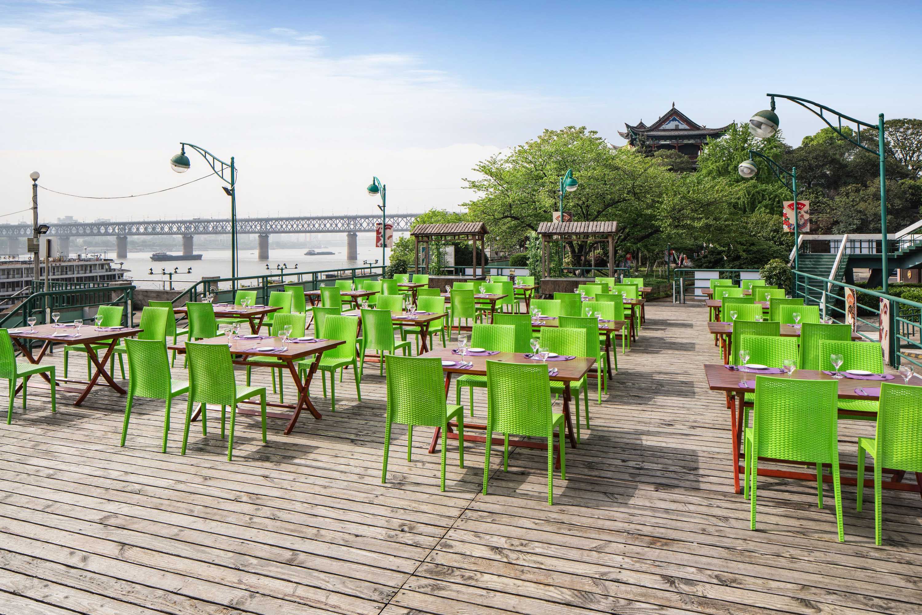 Gift card for Holiday Inn Riverside Wuhan by Ihg Gift card for Holiday Inn Riverside Wuhan by Ihg