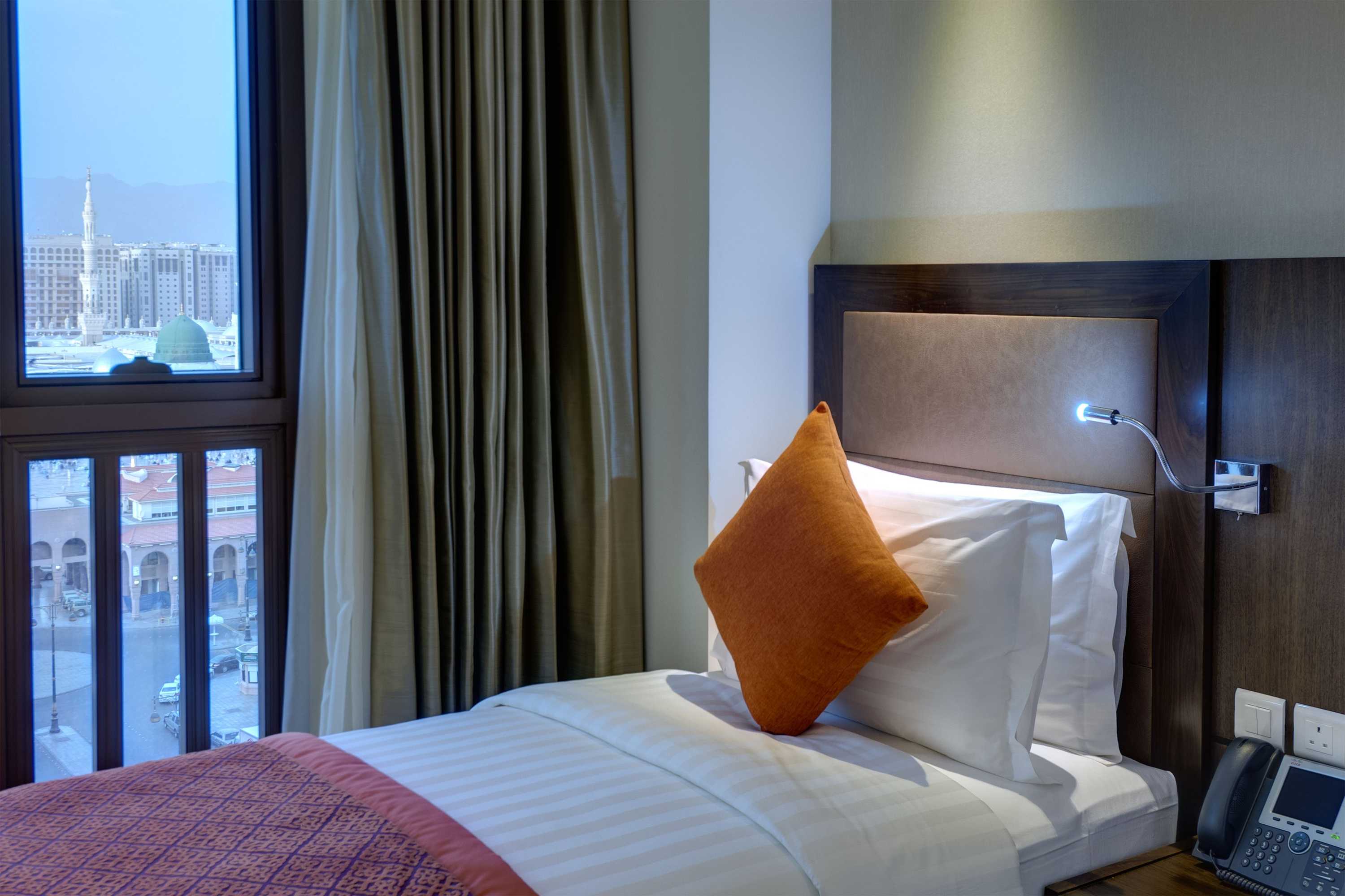 Gift card for Crowne Plaza Madinah by Ihg Gift card for Crowne Plaza Madinah by Ihg