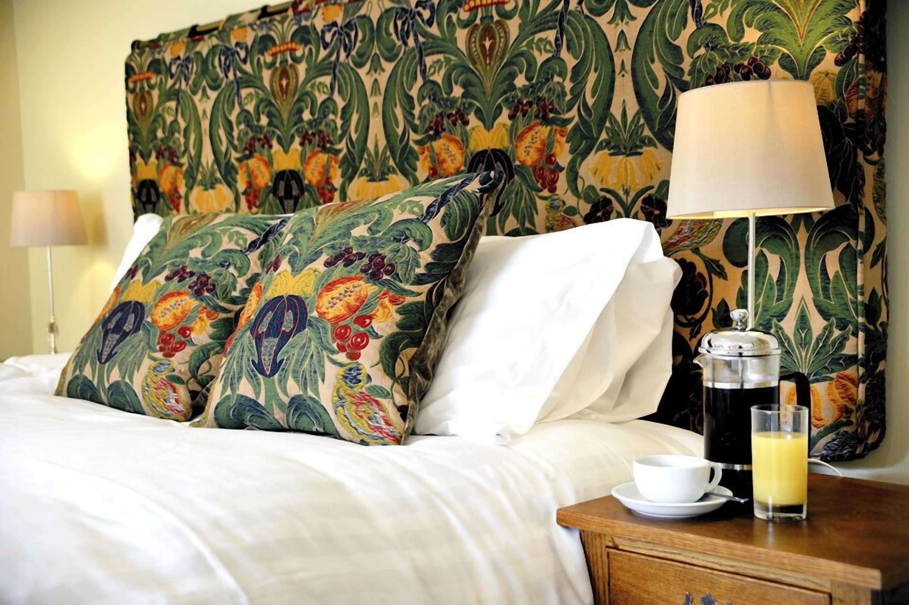 Gift card for The Pheasant Pub at Gestingthorpe Stylish Boutique Rooms in The Coach House Gift card for The Pheasant Pub at Gestingthorpe Stylish Boutique Rooms in The Coach House
