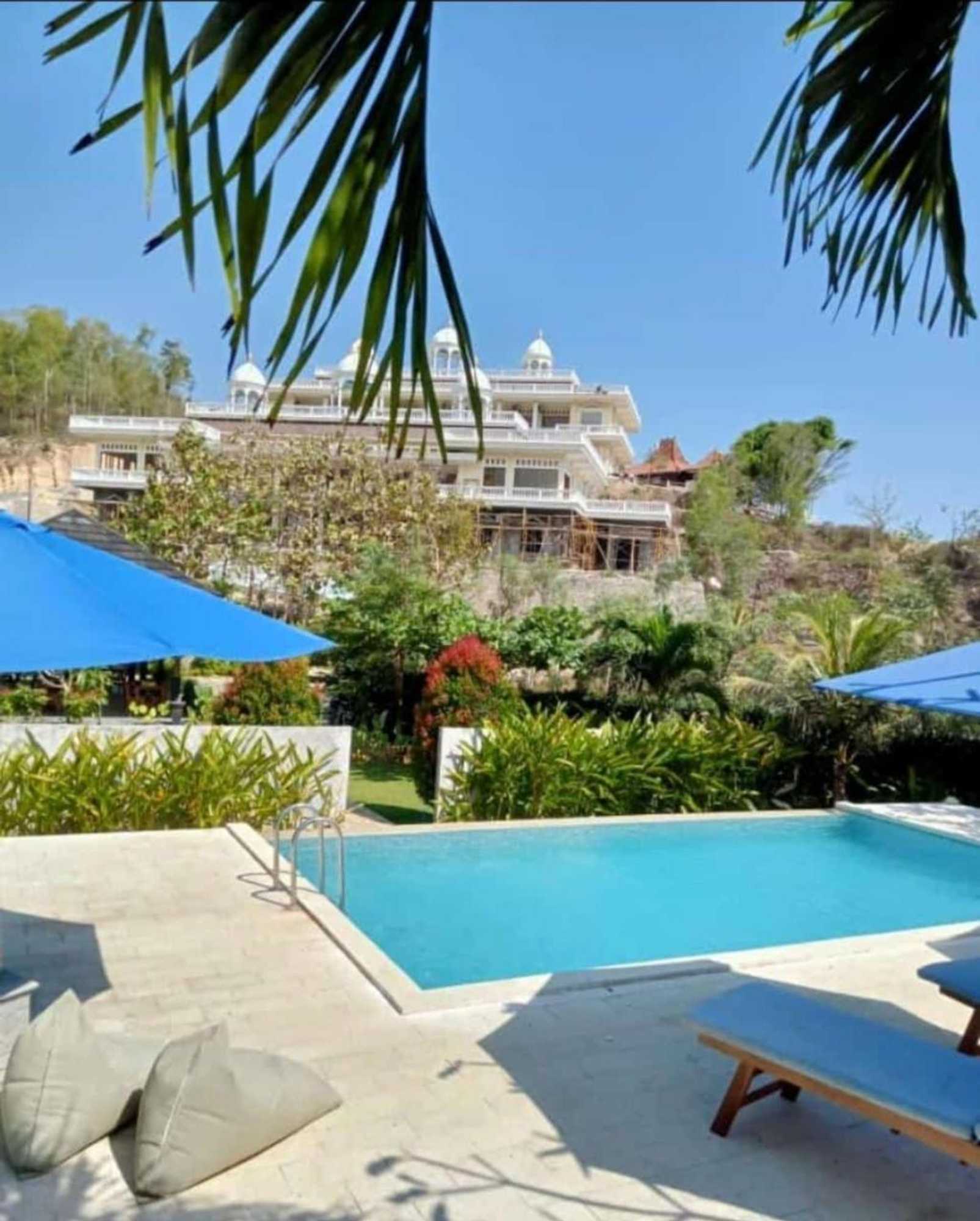 Gift card for Light Blue Villa