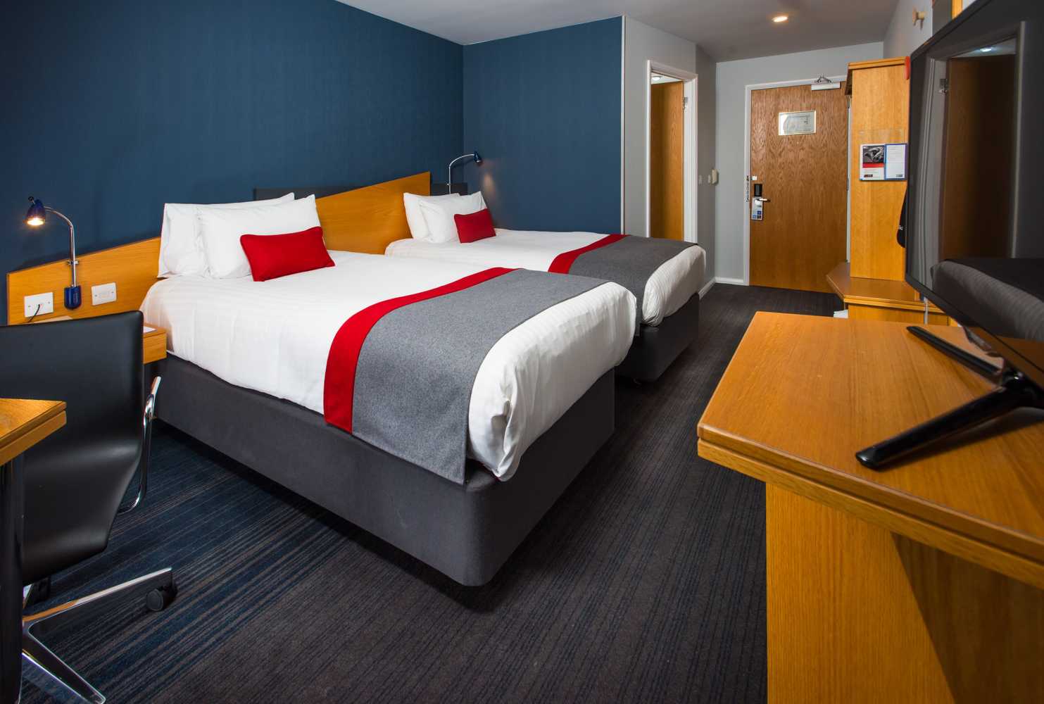 Gift card for Holiday Inn Express Peterborough by Ihg Gift card for Holiday Inn Express Peterborough by Ihg