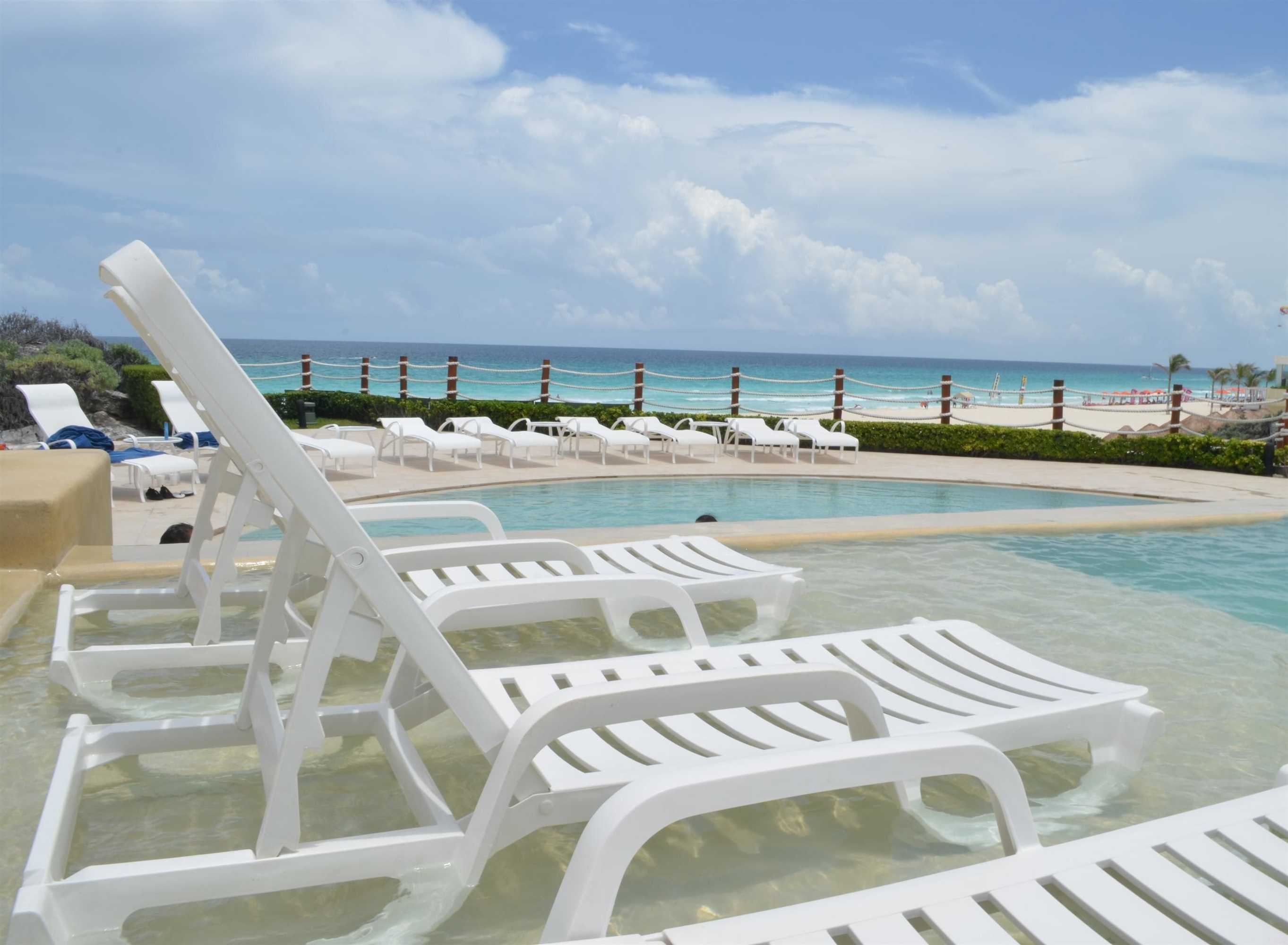 Gift card for Grand Park Royal Cancun - All Inclusive Gift card for Grand Park Royal Cancun - All Inclusive