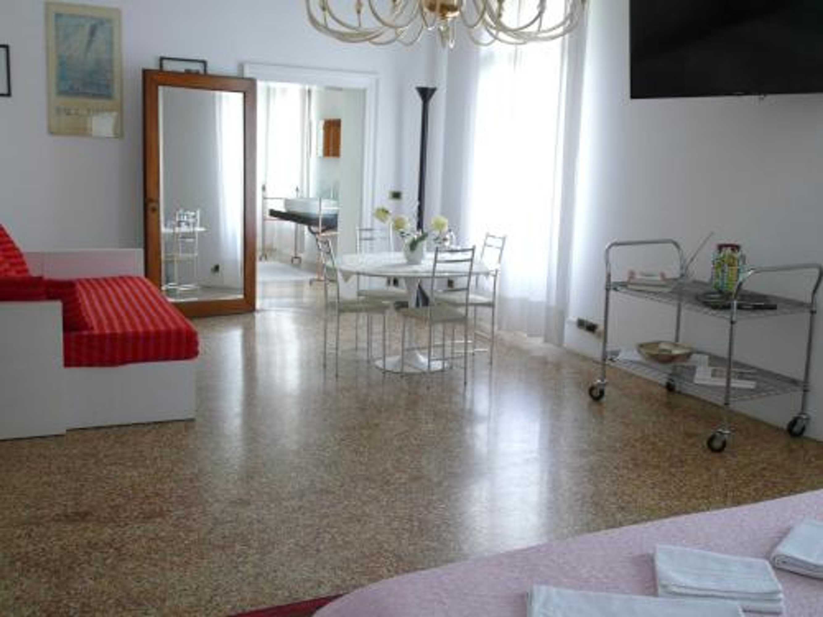 Gift card for B&b Giardino Jappelli (villa Ca' Minotto) Gift card for B&b Giardino Jappelli (villa Ca' Minotto)