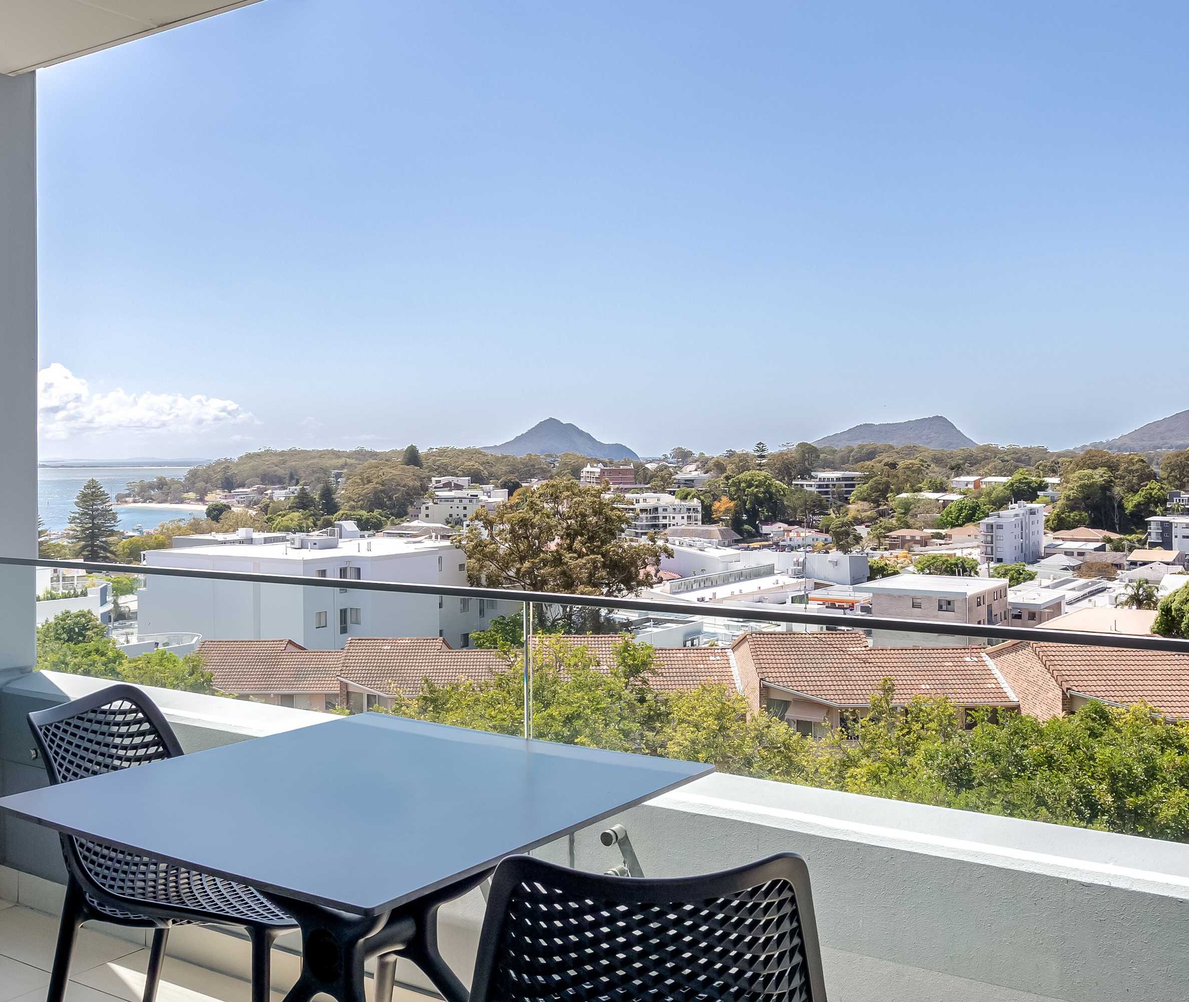 Gift card for Oaks Nelson Bay Lure Suites