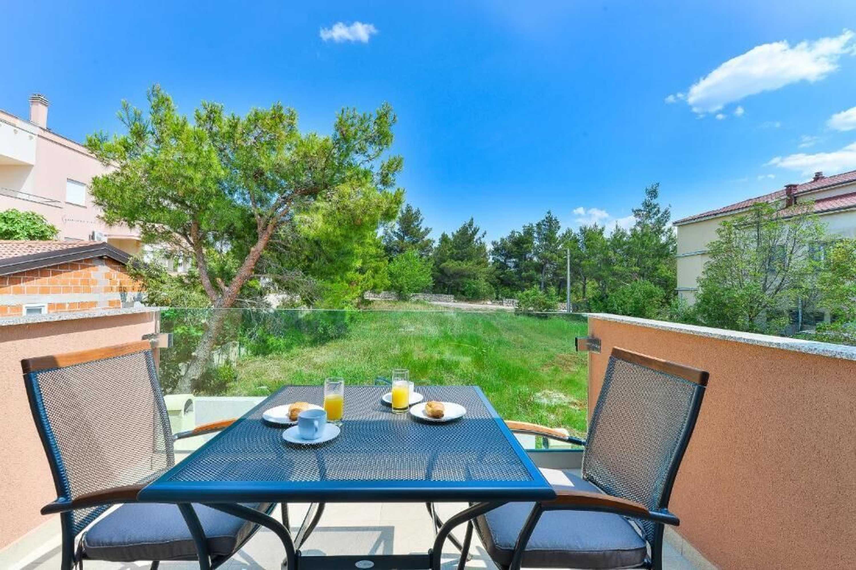 Gift card for Crowonder Cascada Villa With Jacuzzi - S5 Gift card for Crowonder Cascada Villa With Jacuzzi - S5