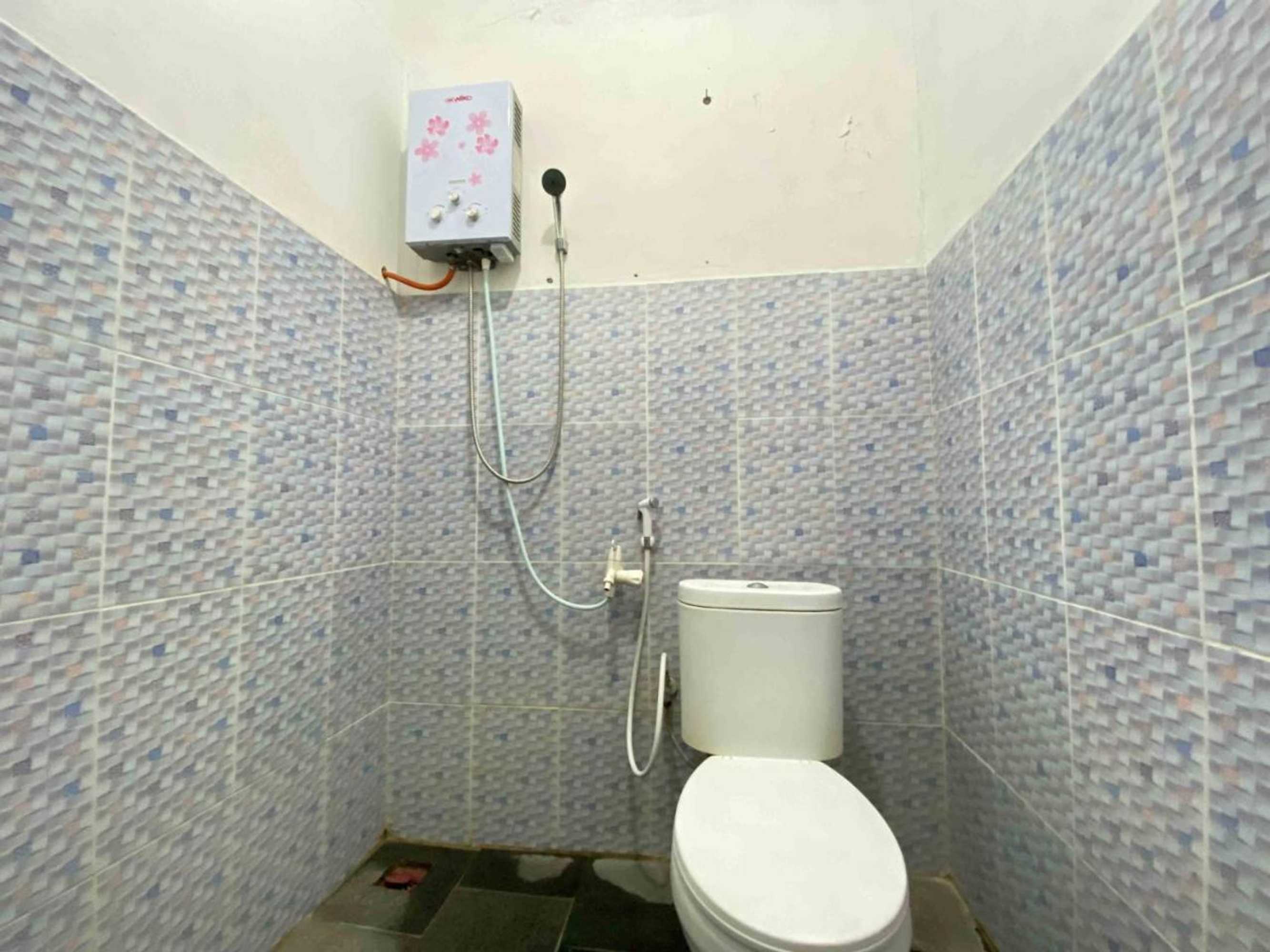 Gift card for Guest House Hj Muriyah Syariah Slawi Mitra Reddoorz