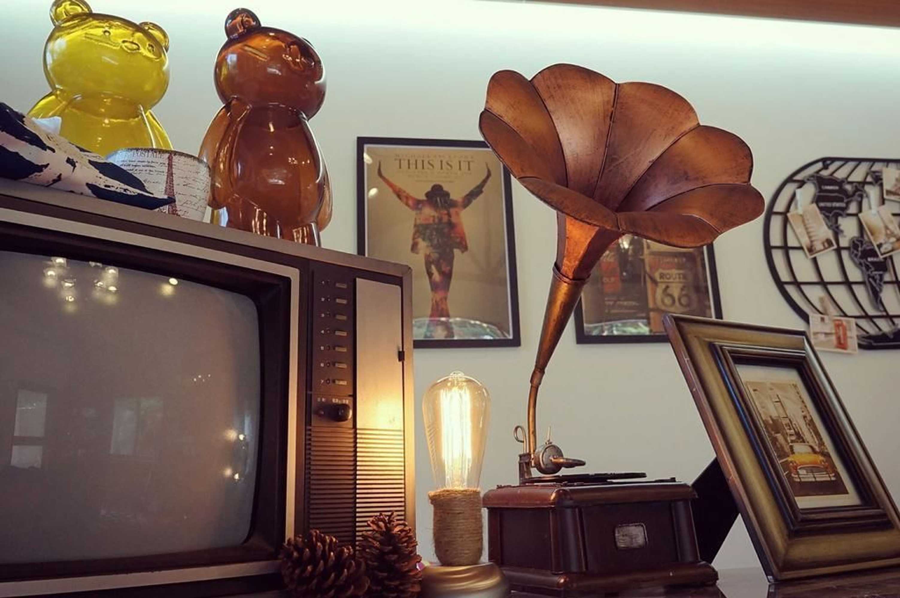 Gift card for Hillside Plot Inn