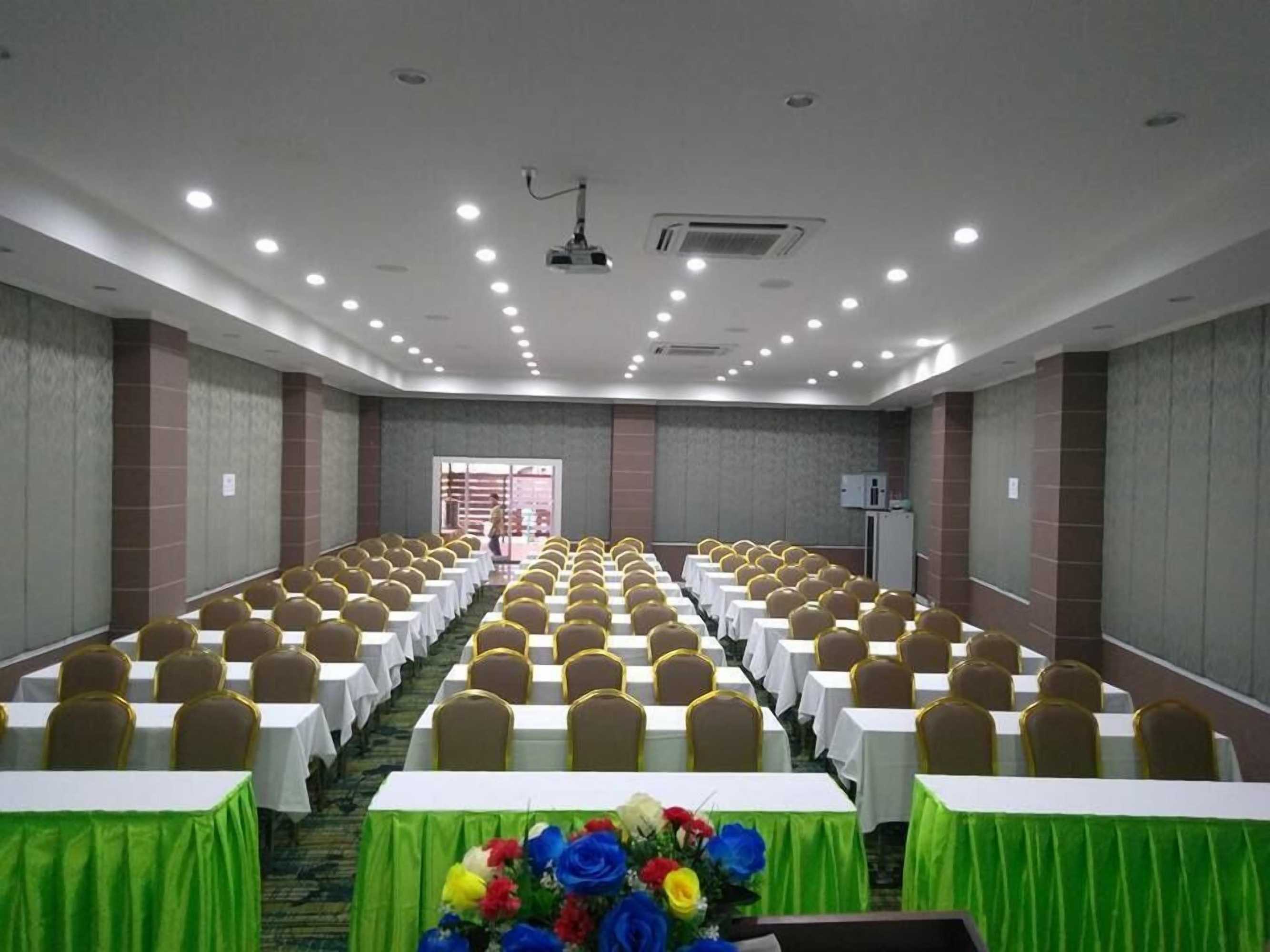 Gift card for May Flower Grand Hotel Korat Gift card for May Flower Grand Hotel Korat