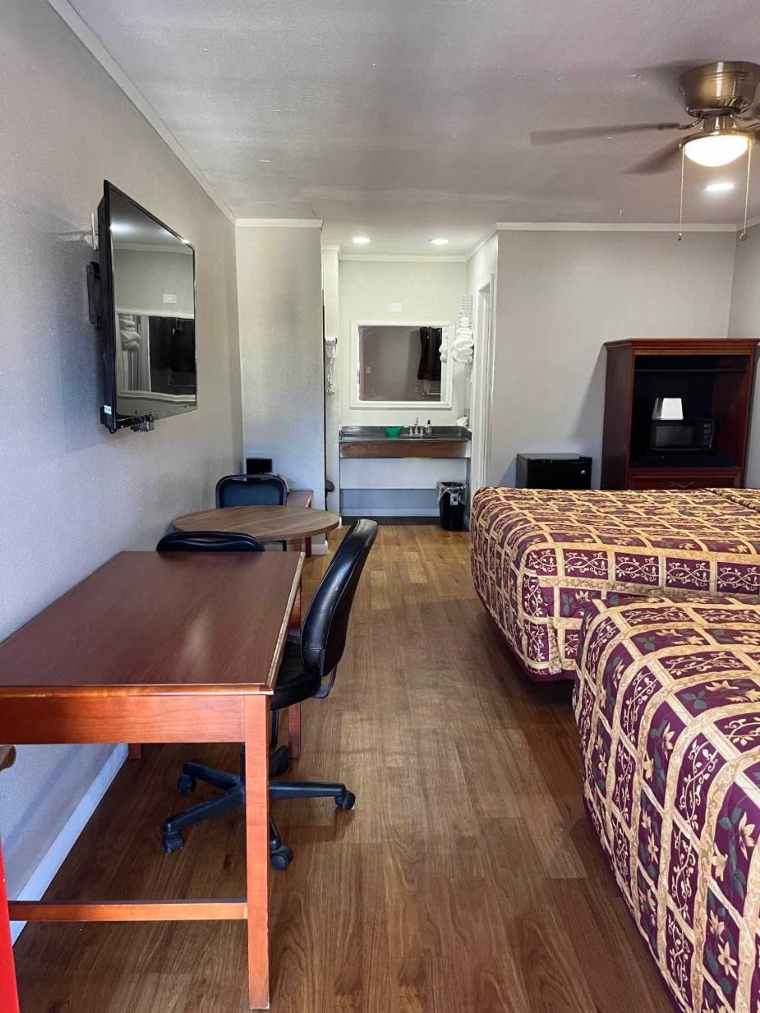 Gift card for Hill Country Inn