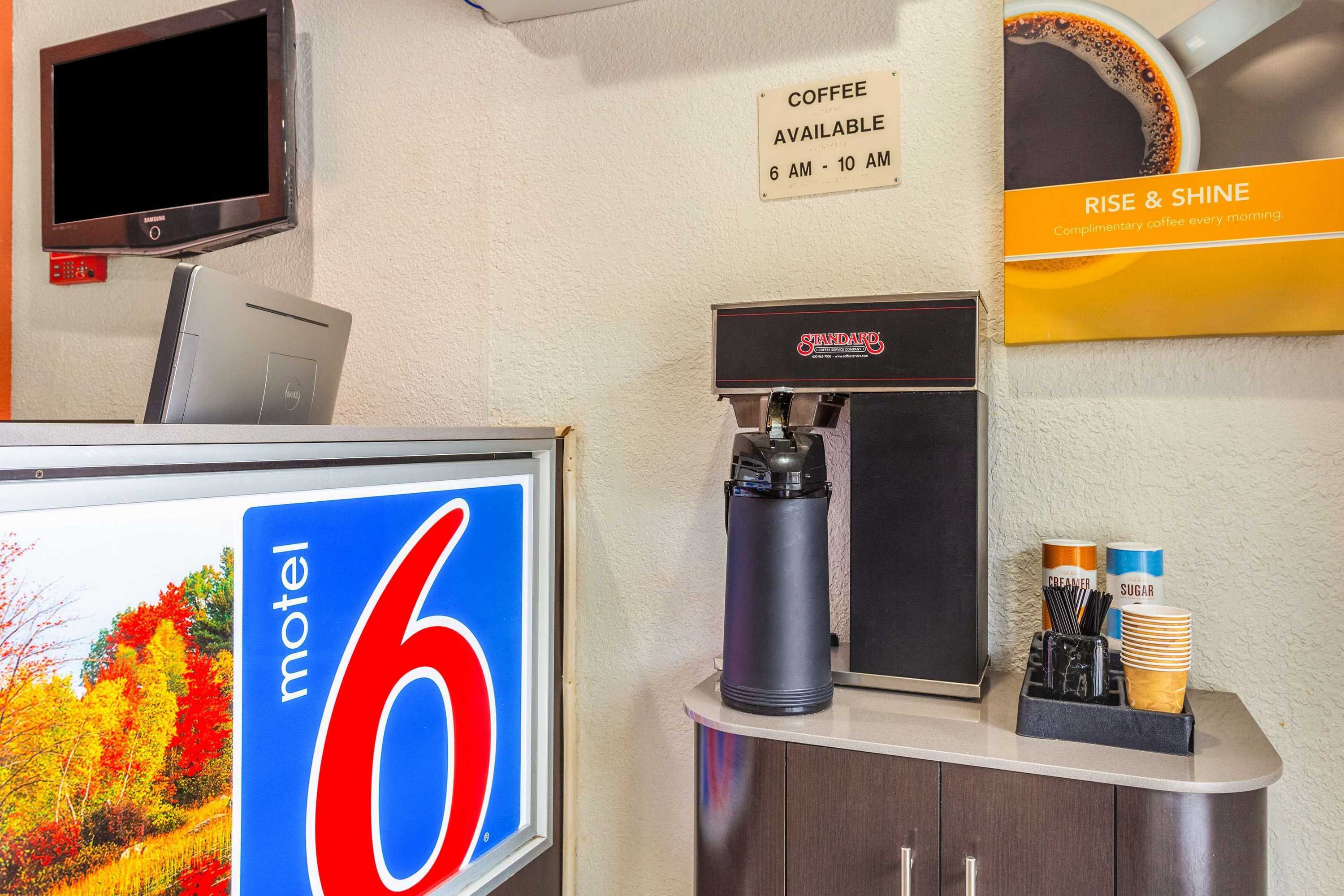 Gift card for Motel 6 Huntington, WV Gift card for Motel 6 Huntington, WV