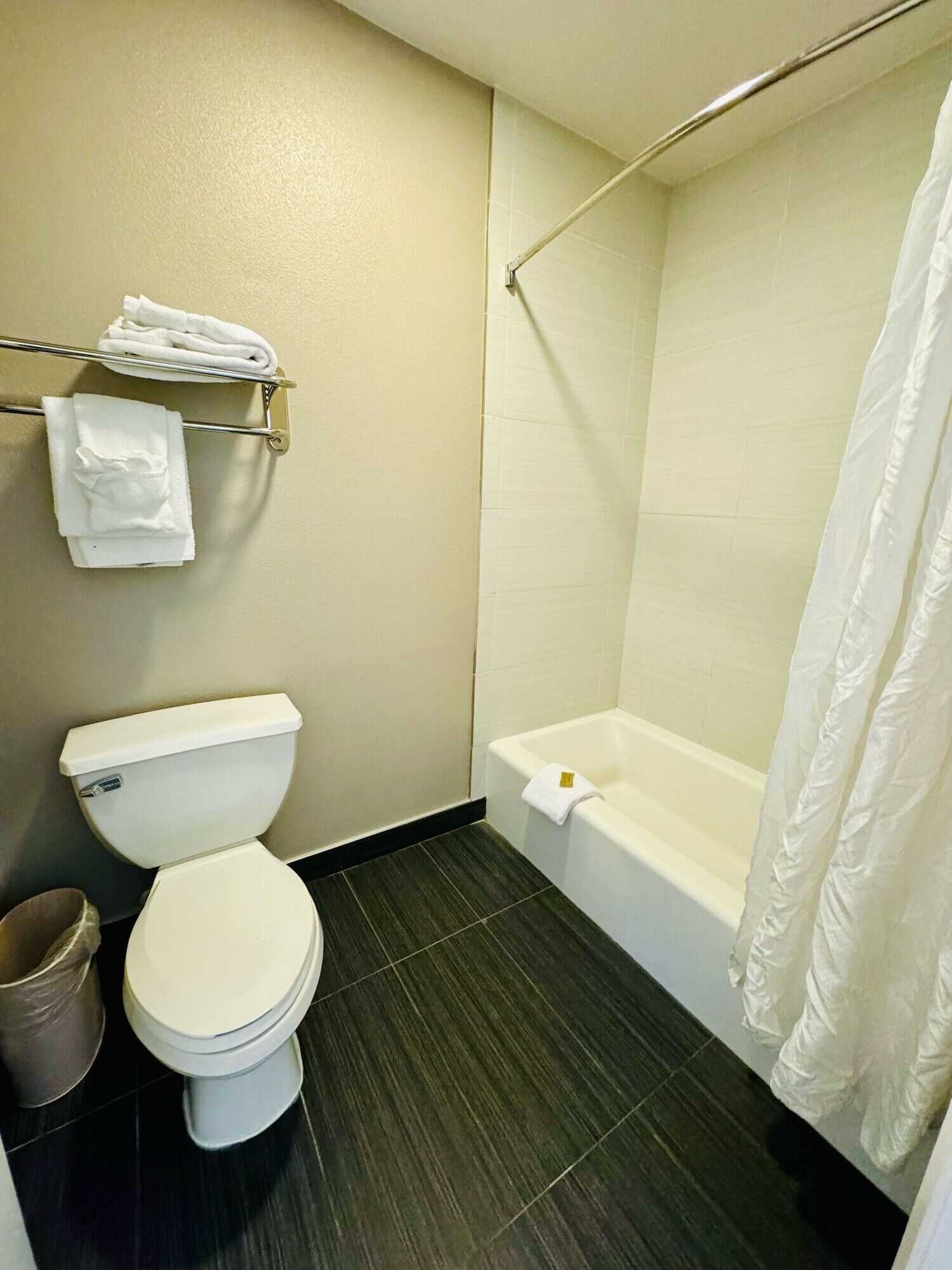 Gift card for Motel 6 Martinez, Ca